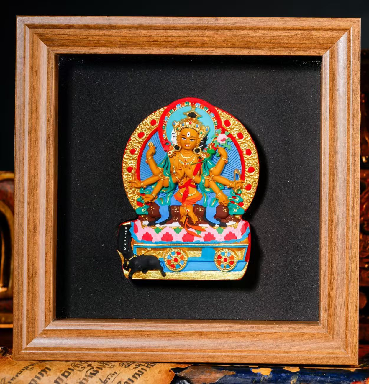 0206XZB23-雪堆白唐卡-摩利支天坐姿彩绘擦擦桌摆18CM方形（B23）