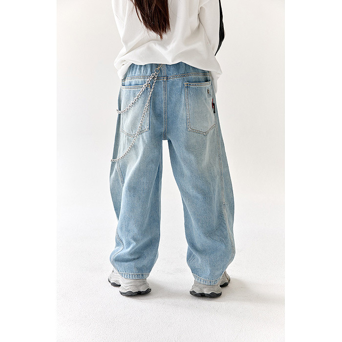 正韓春Lilas 街頭有型牛仔長褲