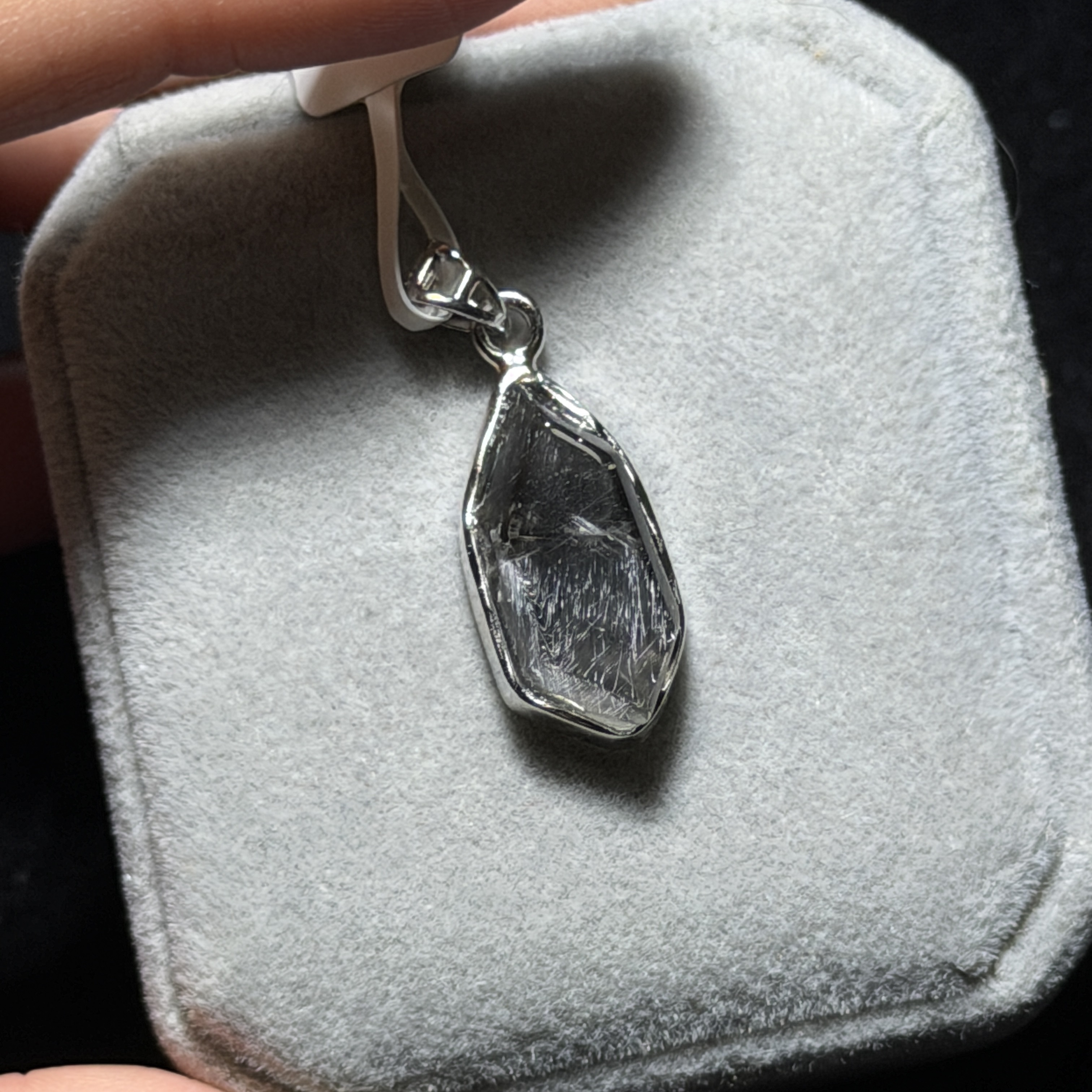 高級數黑銀鈦吊墜 DF1804