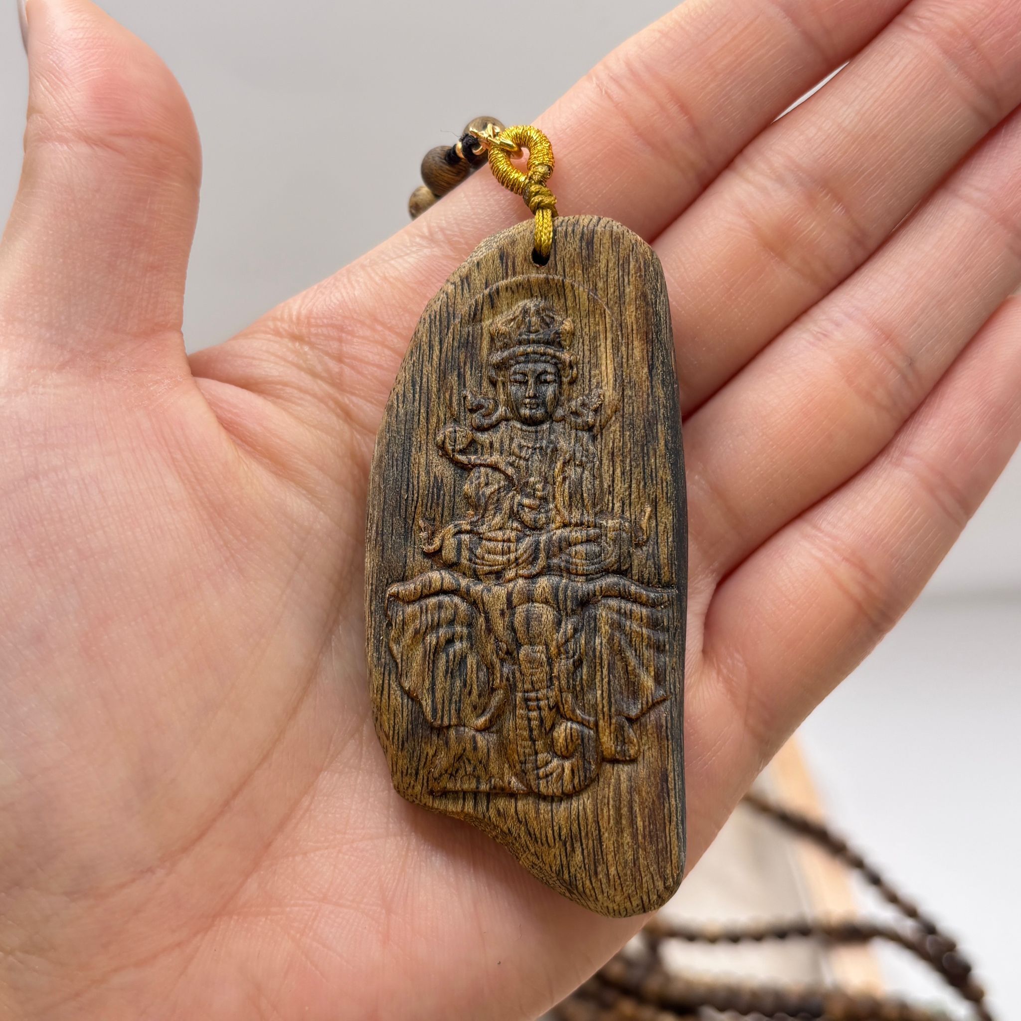 AB260205-S76-黑棋沉香八大守護神雕刻牌吊墜頸鏈 - 龍、蛇：普賢菩薩(一物一證書)（天然沉香形態不一） (已包集體龍虎山開光，4月頭到貨，只限尖沙咀門店自取）