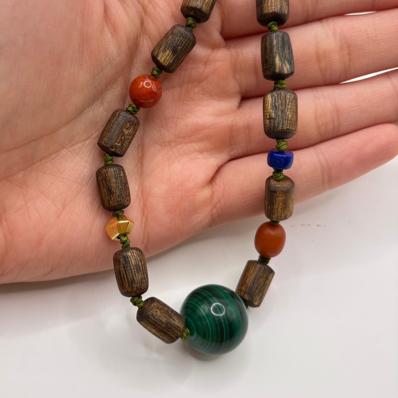 AB260205-S14-9分黑棋沉香孔雀石配南紅蜜蠟桶珠鎖骨鏈(已包集體龍虎山開光，4月頭到貨，只限尖沙咀門店自取）