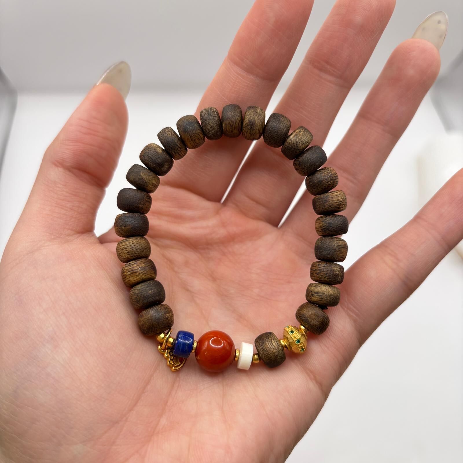 AB260205-S17-99沉黑棋沉香南紅馬到成功手串單圈 (一物一證書)(已包集體龍虎山開光，4月頭到貨，只限尖沙咀門店自取）