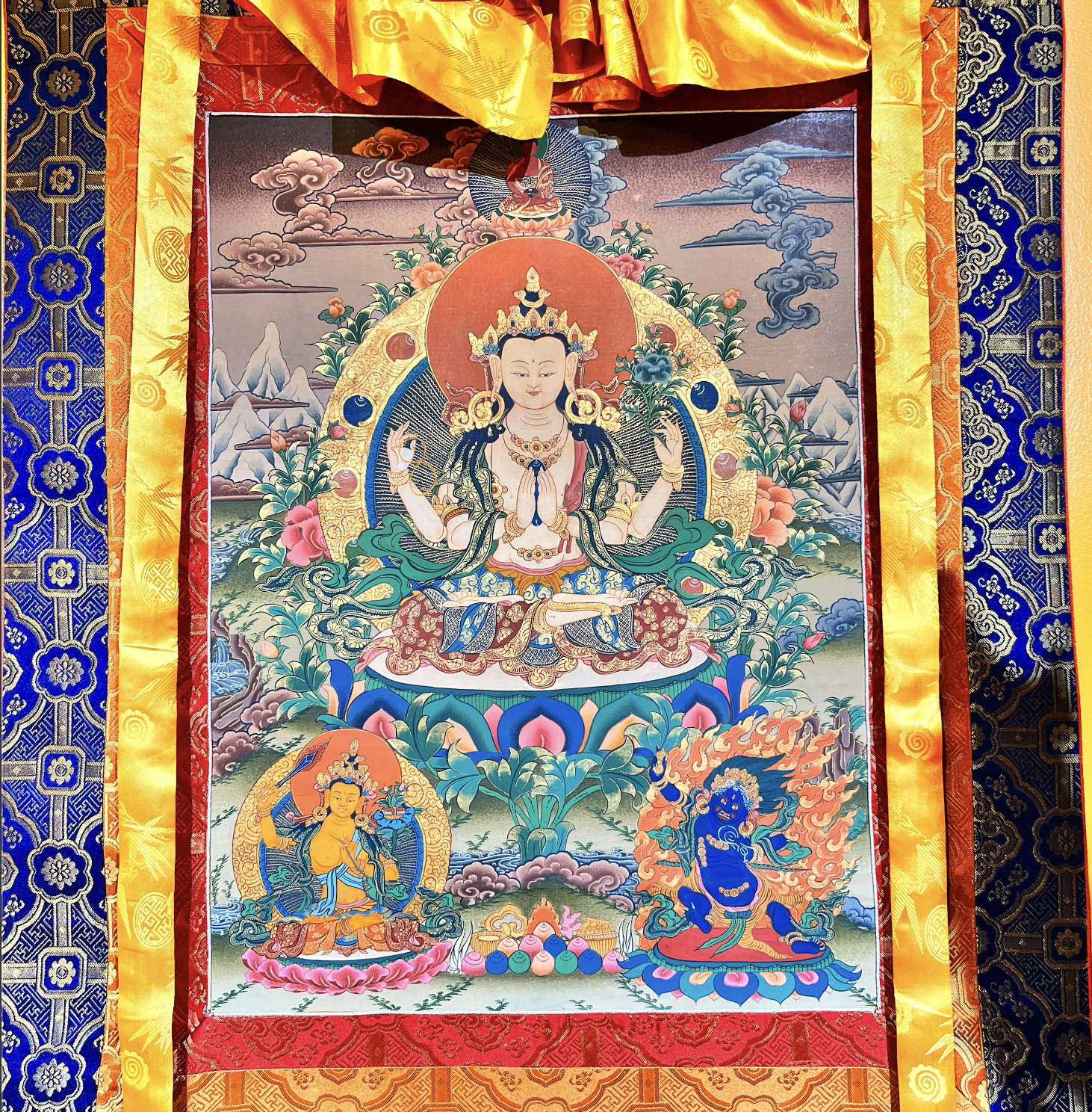 0206XZB27-雪堆白大唐卡-四臂觀音約72CM*132CM（C1）