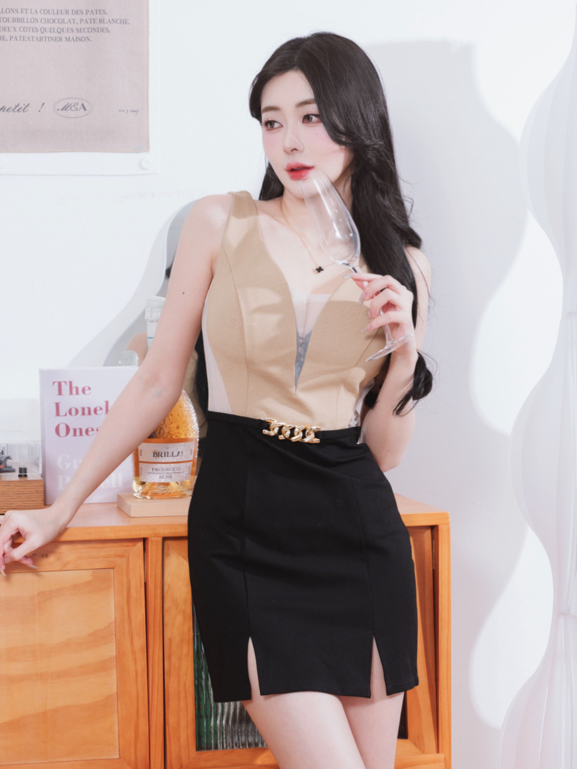 獨家訂製🤍鏤空網紗腰鍊包臀洋裝（卡其色均碼）