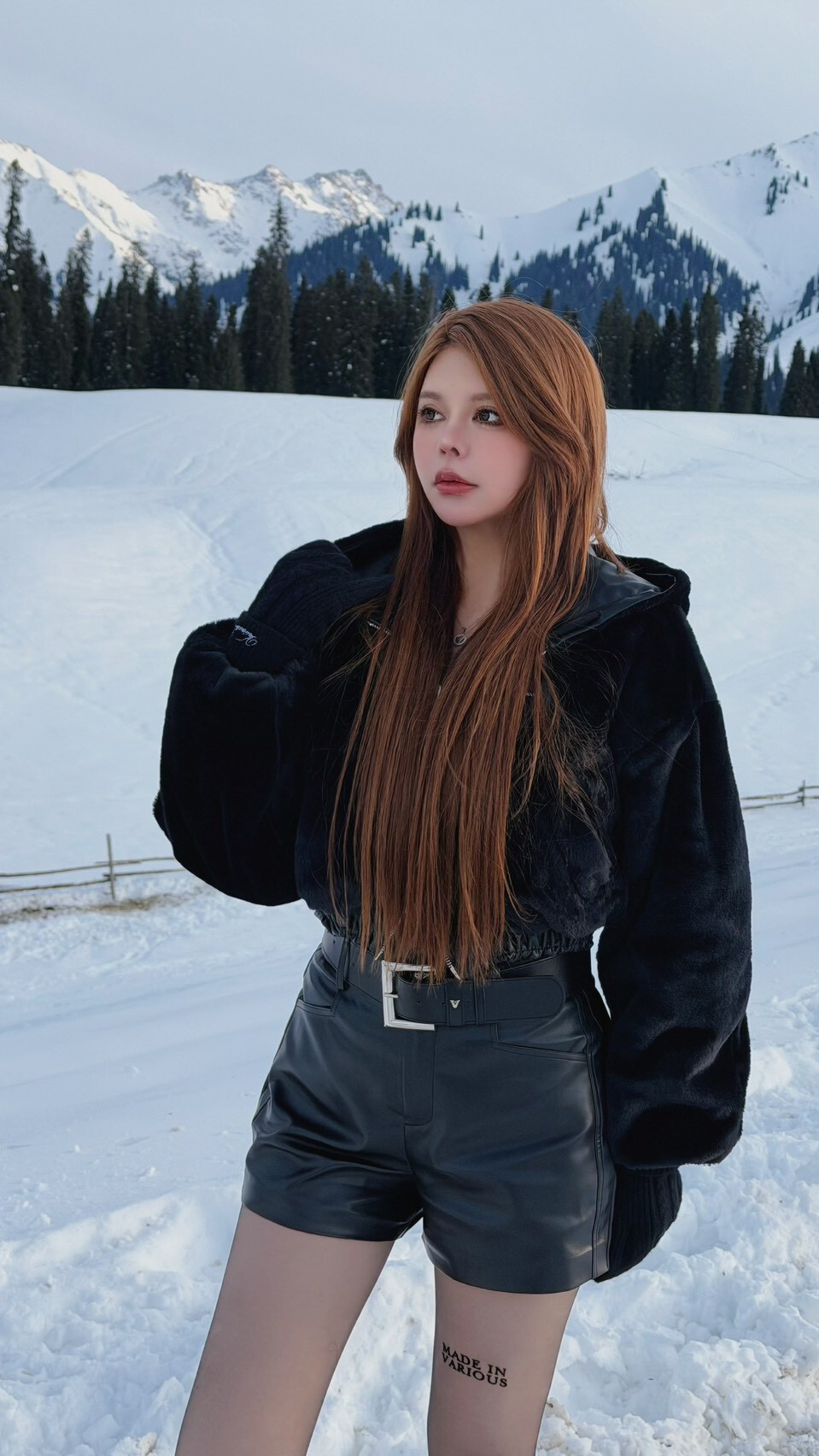 雙面宣言’Two-Sided—雙面穿皮外(短版)