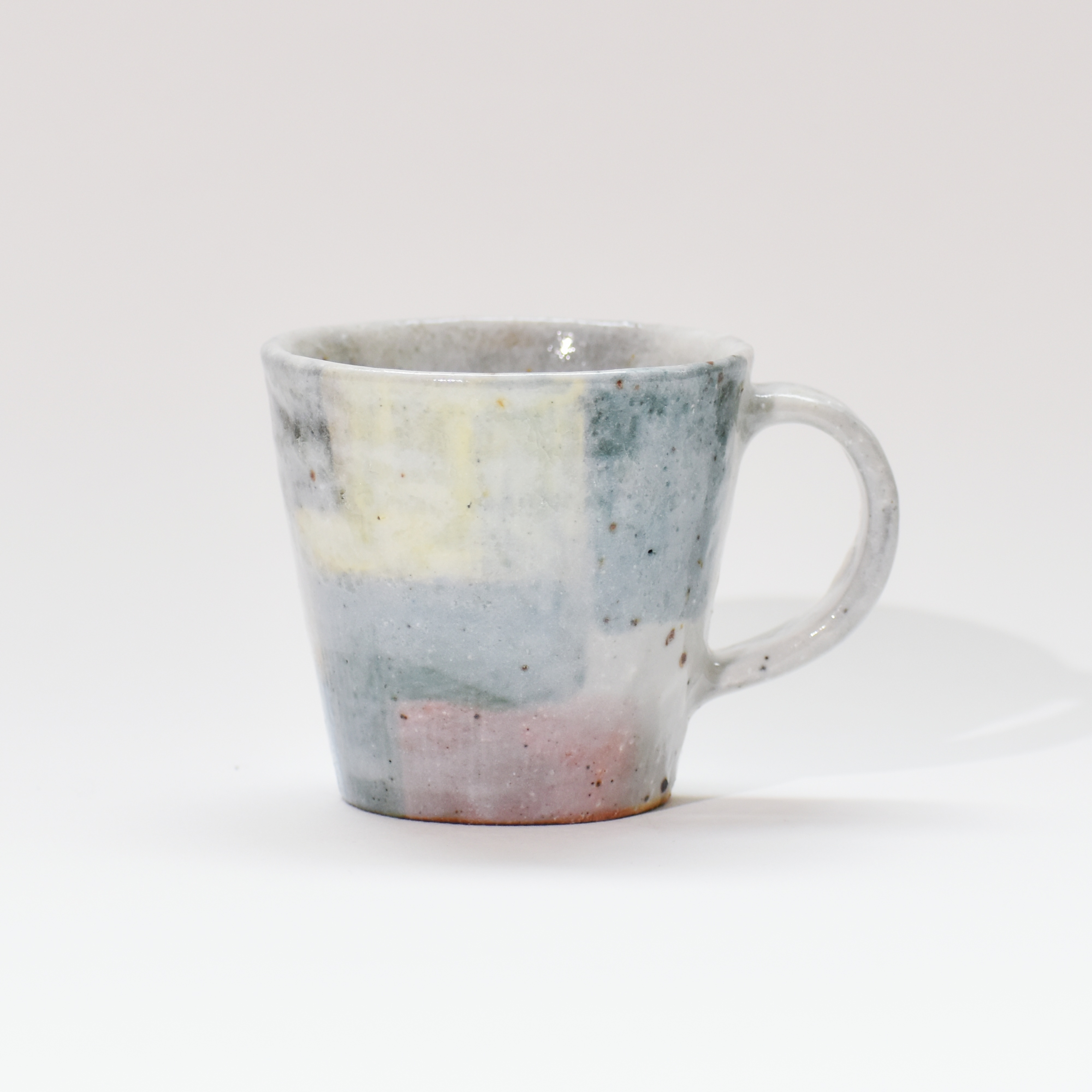 台灣陶藝家 吳尚欣 手捏陶 志野小馬克杯 （拼布系列）