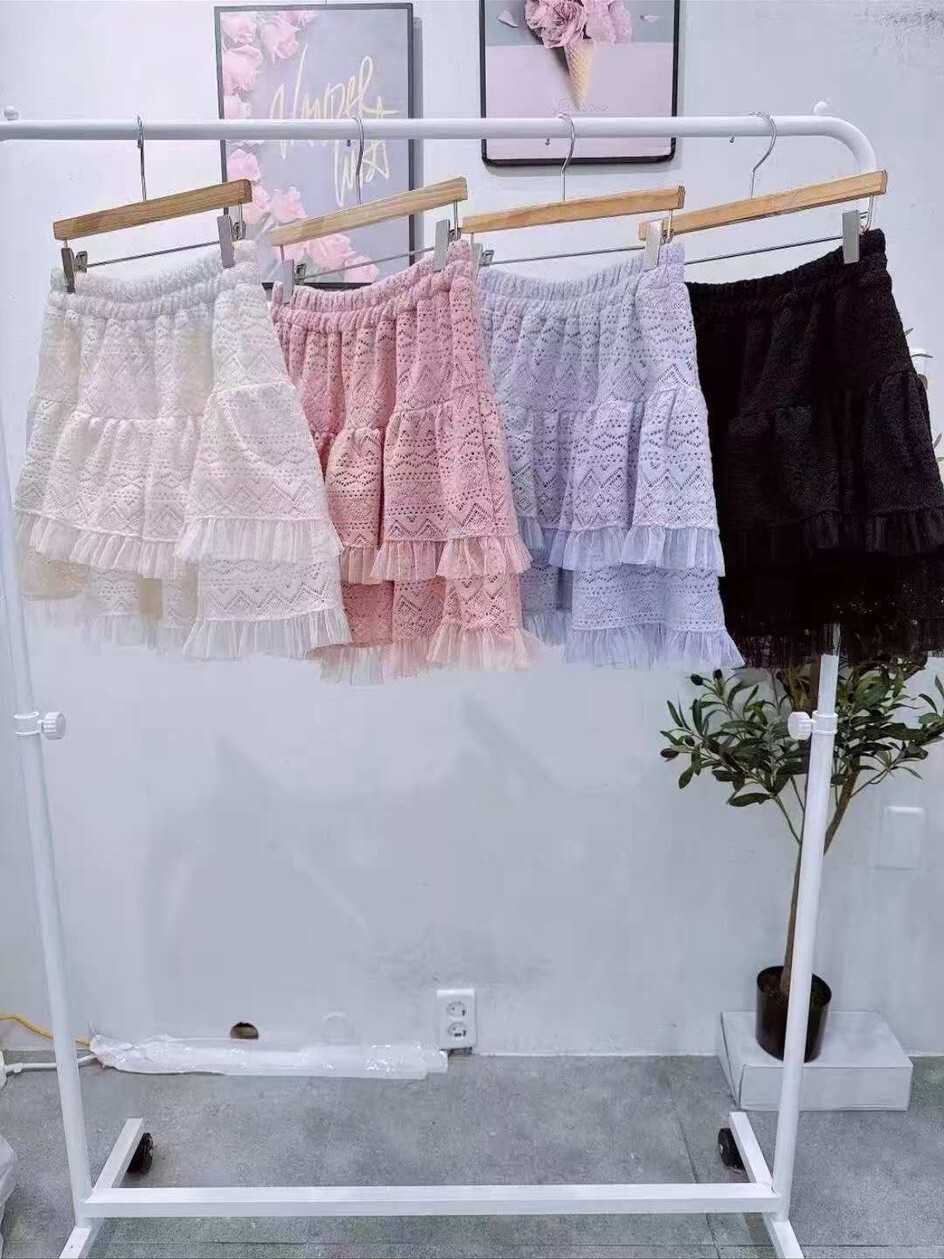 M14 腰24-36 HIP50 長16 $409 (一口價)