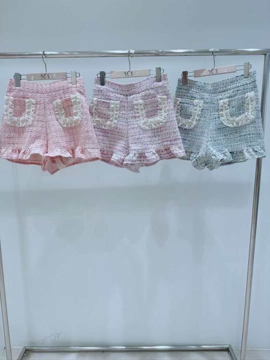 M28 腰26-40 HIP48 長14.5 $419 (一口價)