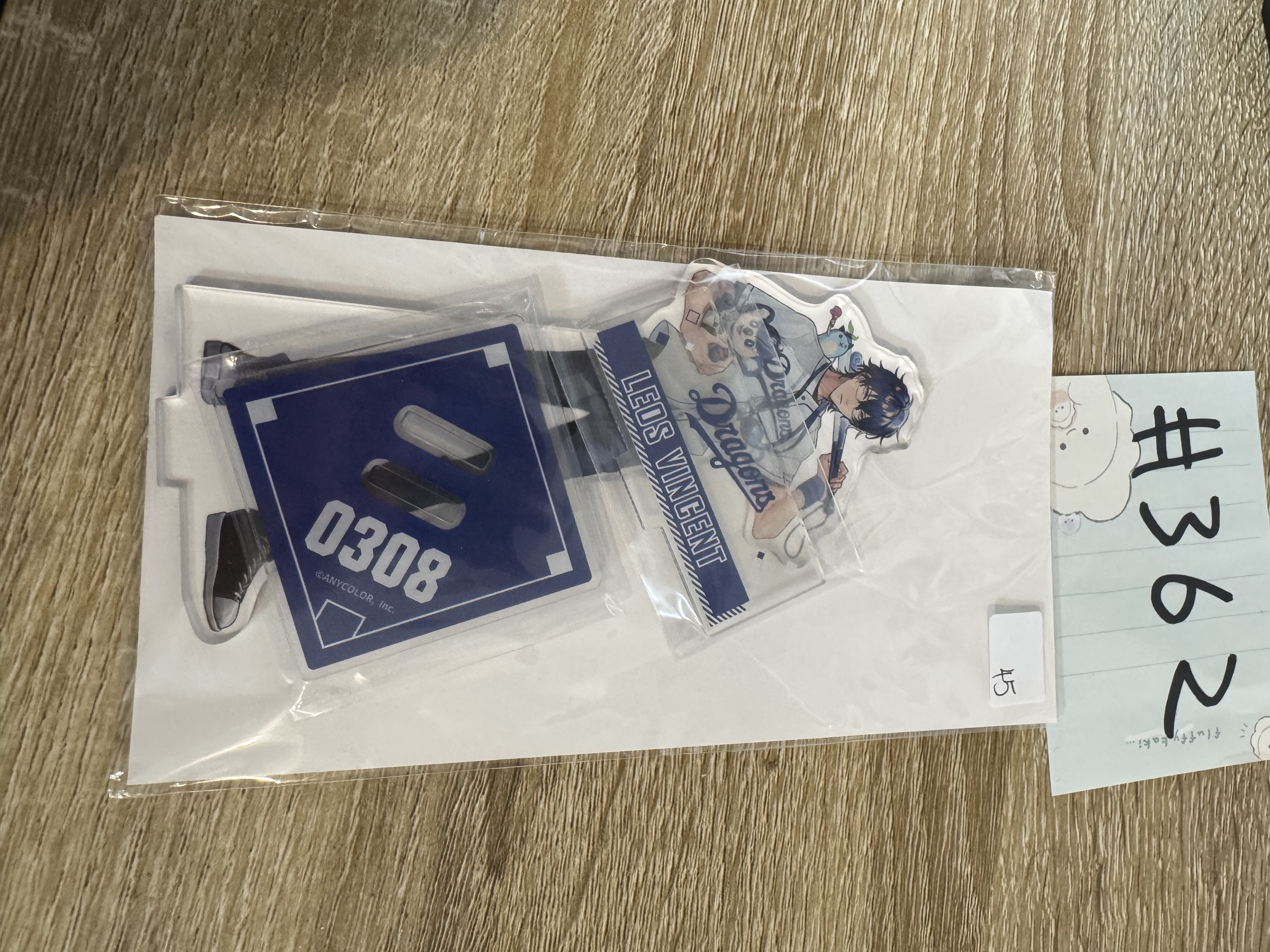 彩虹社 LEOS 立牌#362