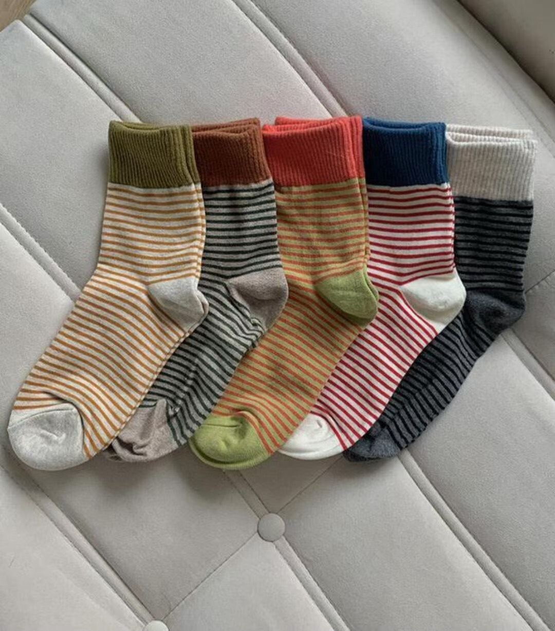 ETNA 拼接撞色條紋彩色中筒襪(特)