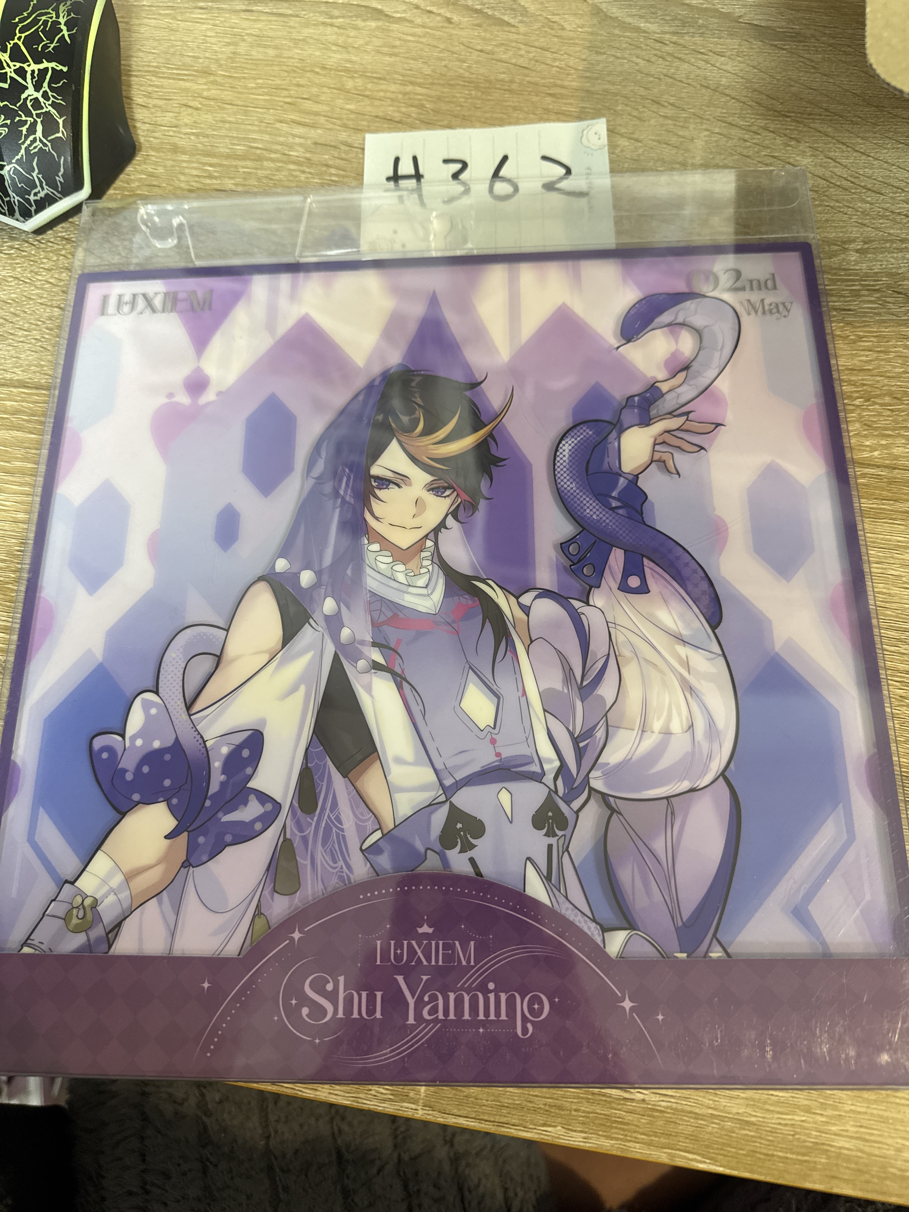 彩虹社 SHU 立牌#362