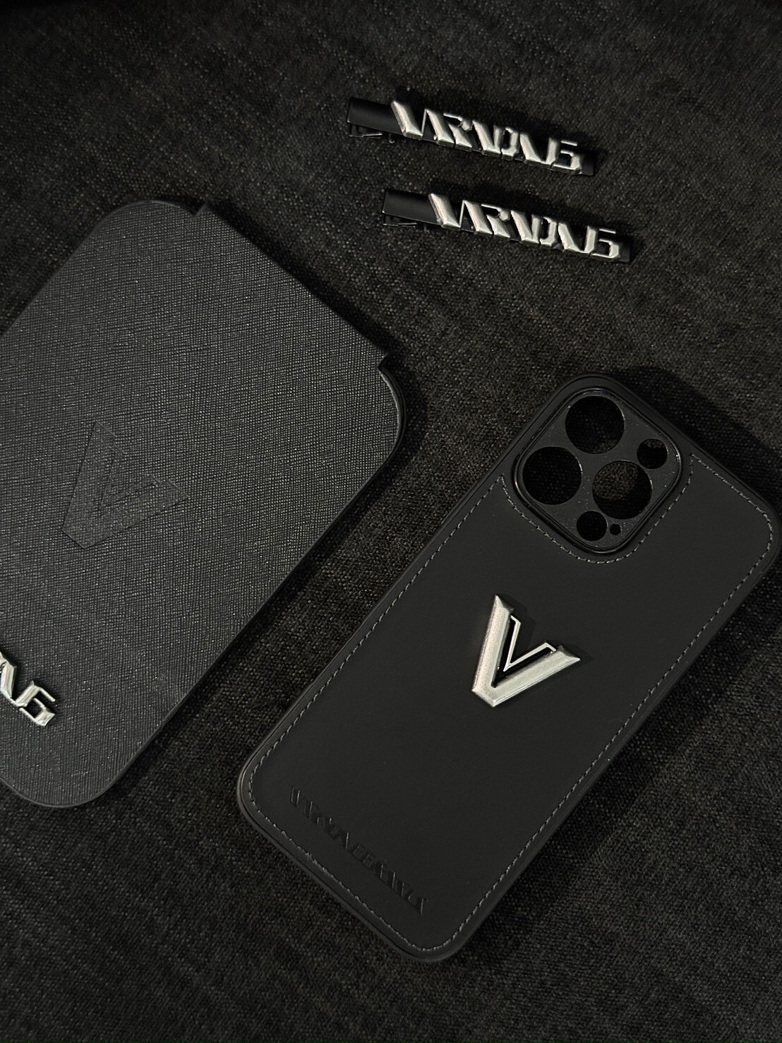 極簡之V‘Minimalist V—手機殼