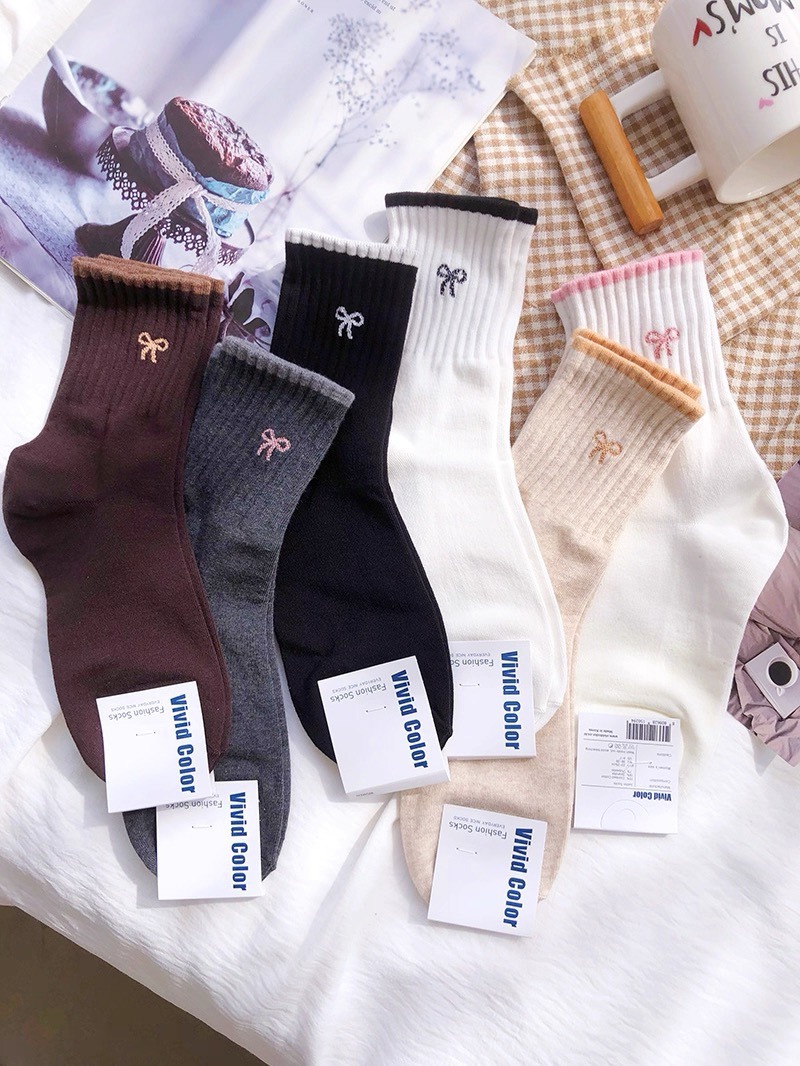 vivid 蝴蝶結撞色中筒襪(特)