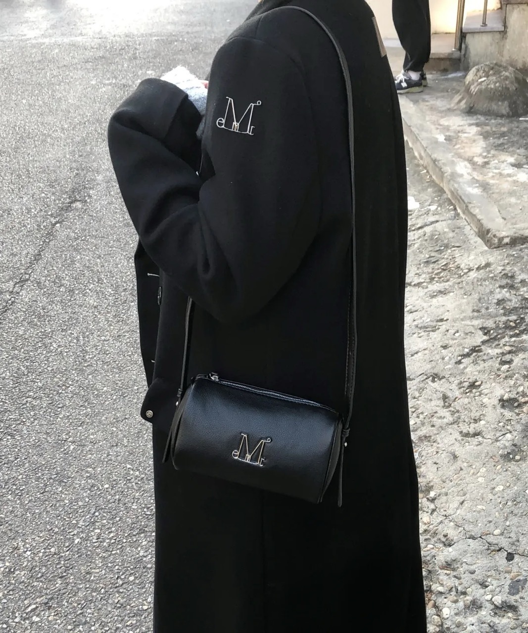 韓國限定🇰🇷 MUCENT ARA METEL LOGO MINI SHOULDER BAG 單肩包 側背包 小包 / 預購
