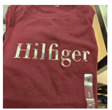 [S] TOMMY HILFIGER BURGUNDY PLAID HILFIGER LOGO TSHIRT, XW06126-500 (STH1556)