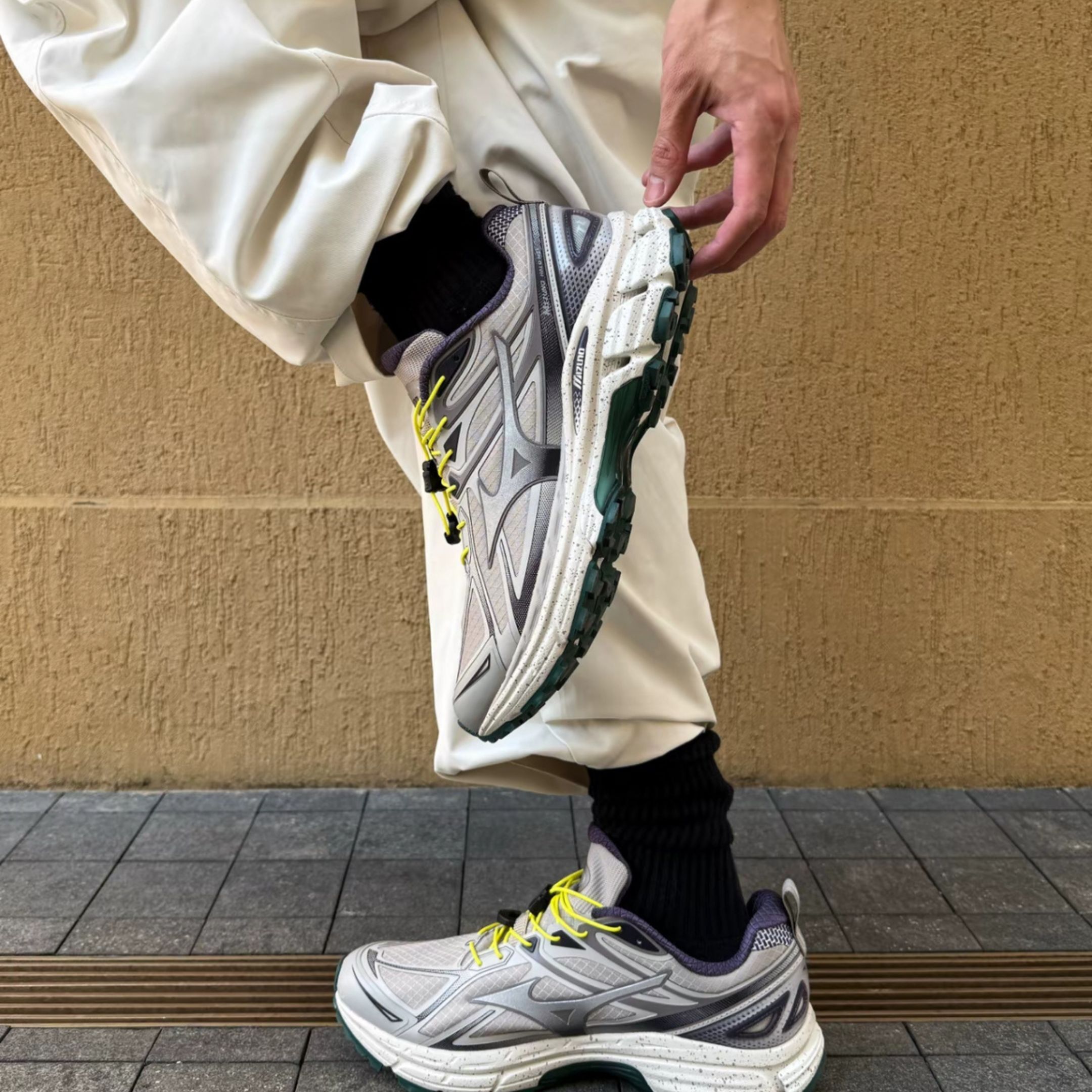 NICEDAY 代購 Mizuno Halo Mix TL 銀灰 灰 機能 米灰 慢跑鞋 D1GH25121