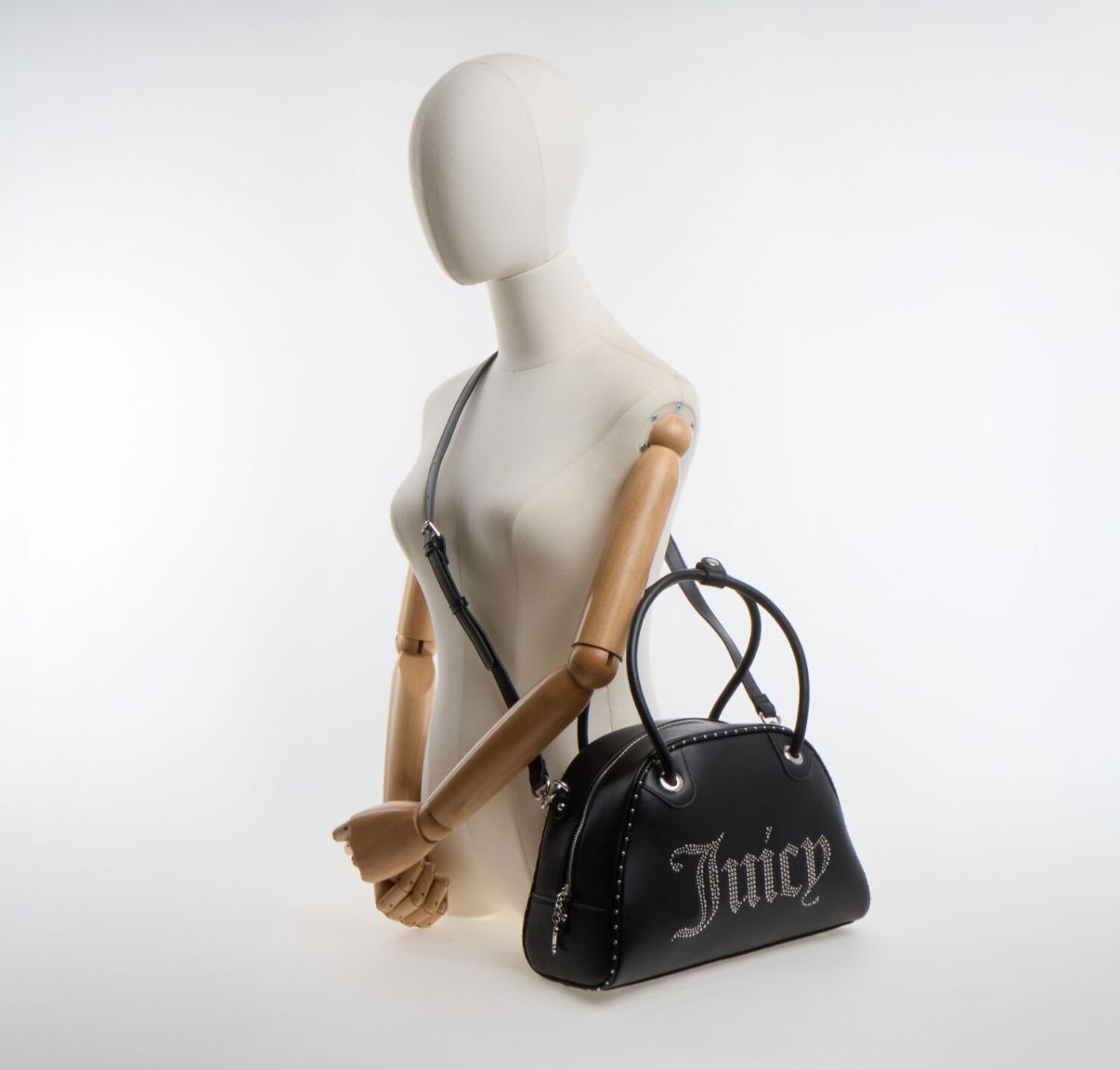 英國代購 (獨立訂單)-JUICY COUTURE Black Kimberly Bowling Bag