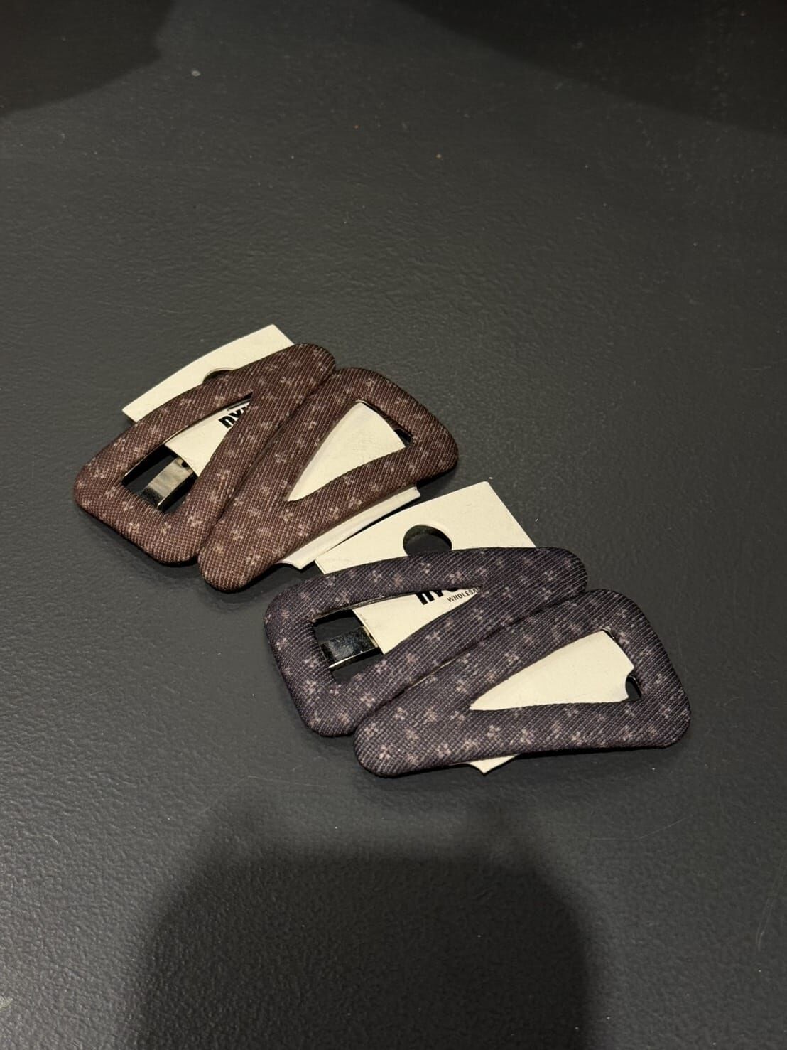 NU5502 碎花三角髮夾 *特價* (充值購物金不適用)