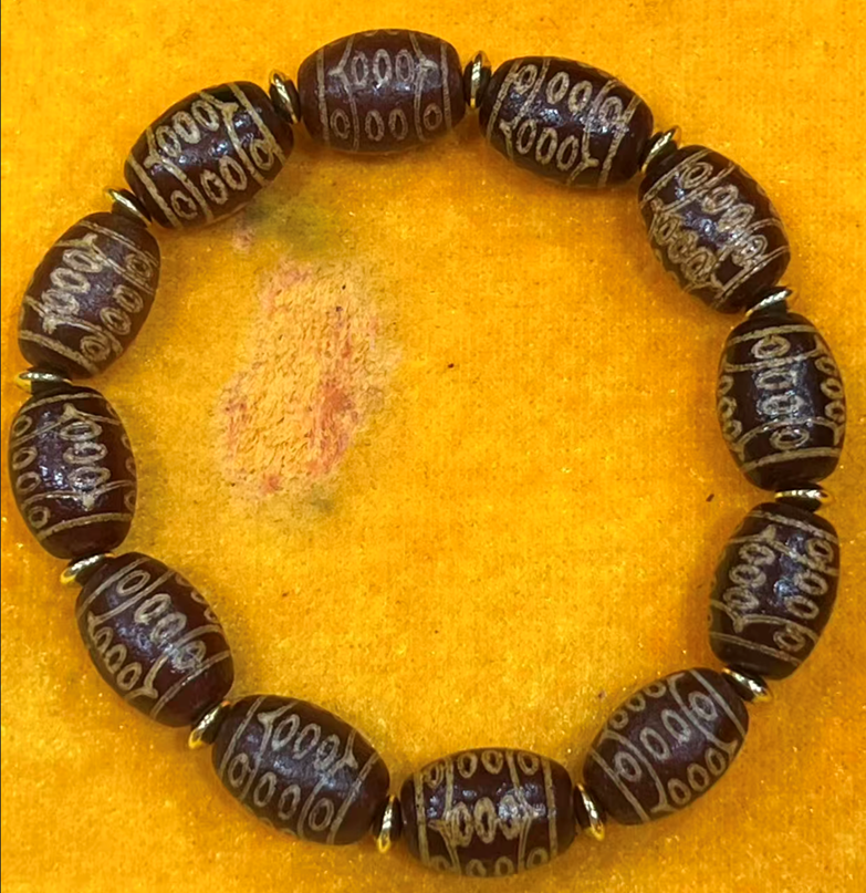 VE026 21眼大威德金剛紅肉手串