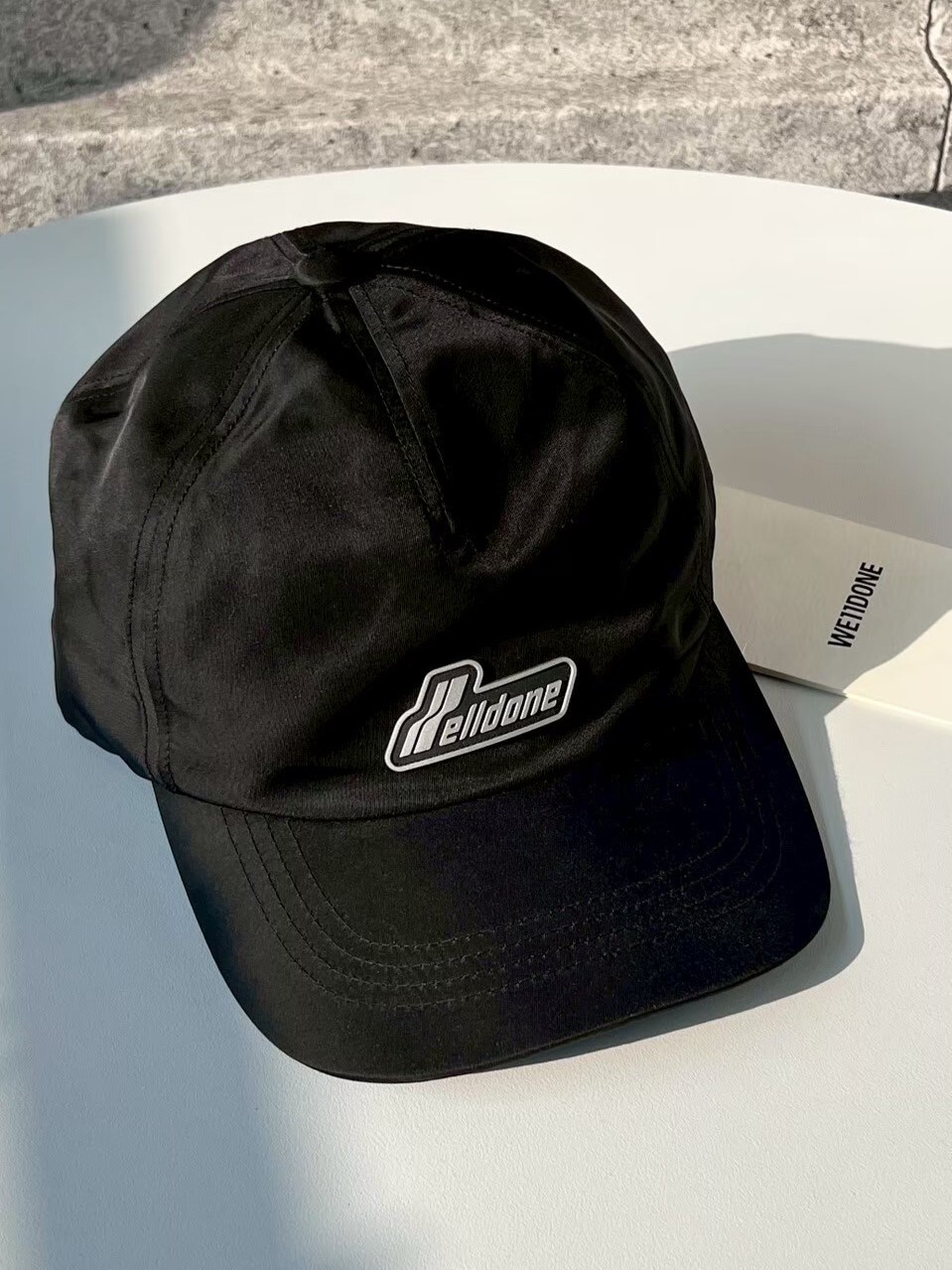 現貨低於半價❗️市面最低 We11done 硅膠字體Logo黑色尼龍老帽