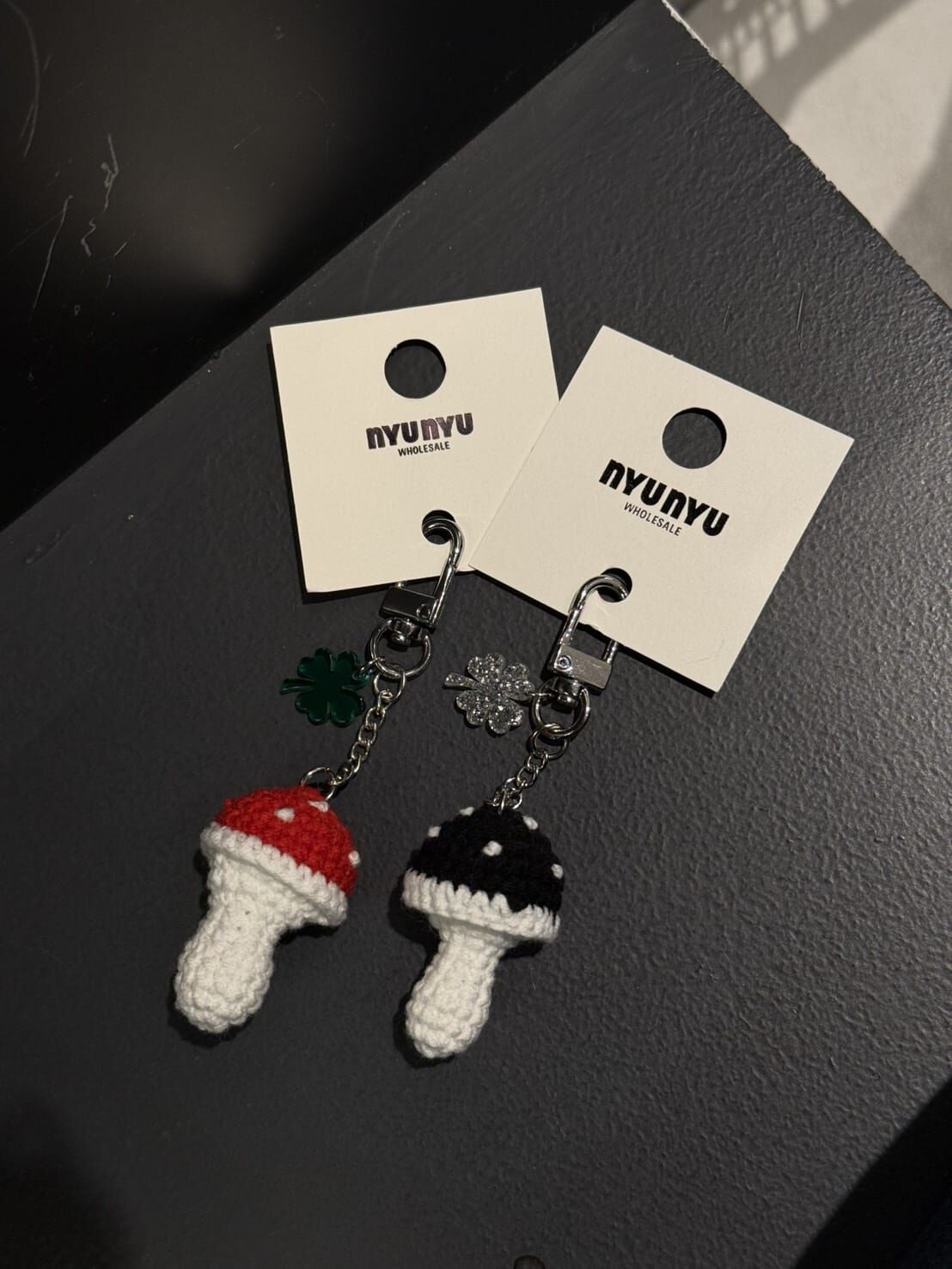 NU5516 四葉草針織蘑菇掛飾 *特價* (充值購物金不適用)