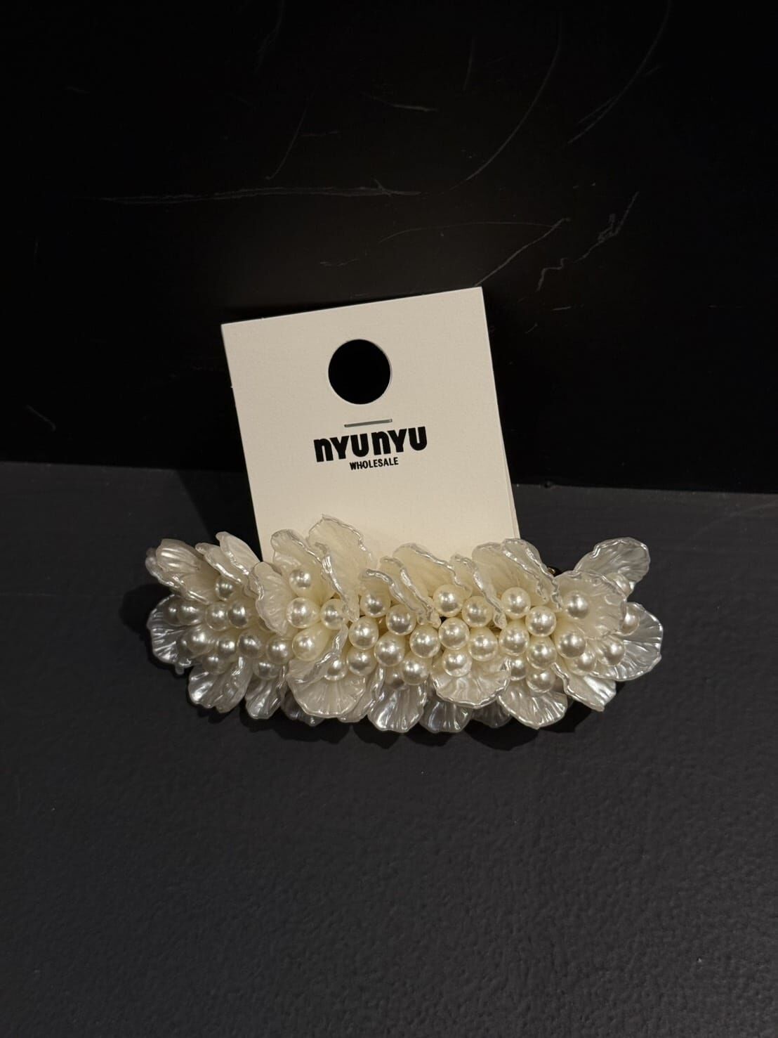 NU5526 珍珠花彈弓夾 *特價* (充值購物金不適用)