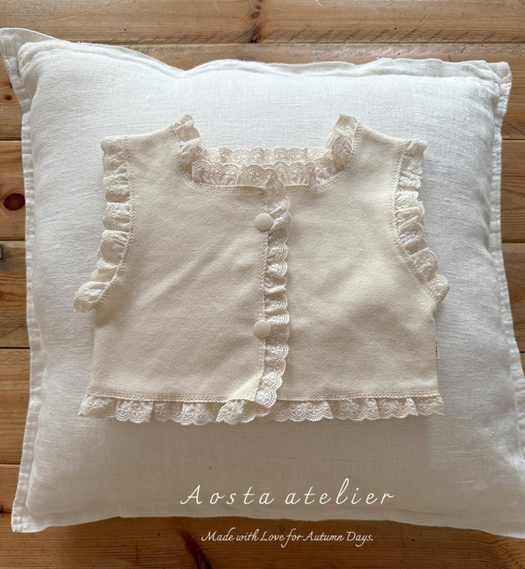 韓國🇰🇷Aosta 可愛蕾絲花邊背心(L)