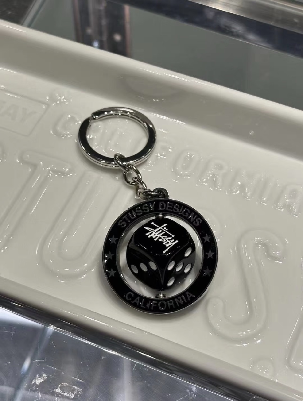 <現貨>STUSSY Stüssy 26SS 骰子 可旋轉 鑰匙圈 吊飾 配件 138980
