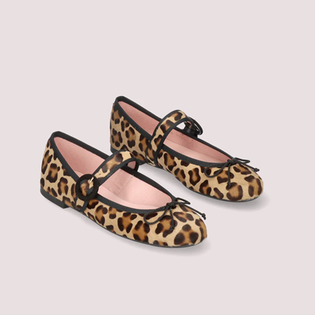 1PB0109-046 [PRETTY BALLERINAS] Dancers Nicole Beiges Pony#51572_A (BR)