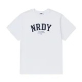 [S] NERDY ARCH LOGO S/S T-SHIRT_WHITE, PNEU25ST1900 (SN526)