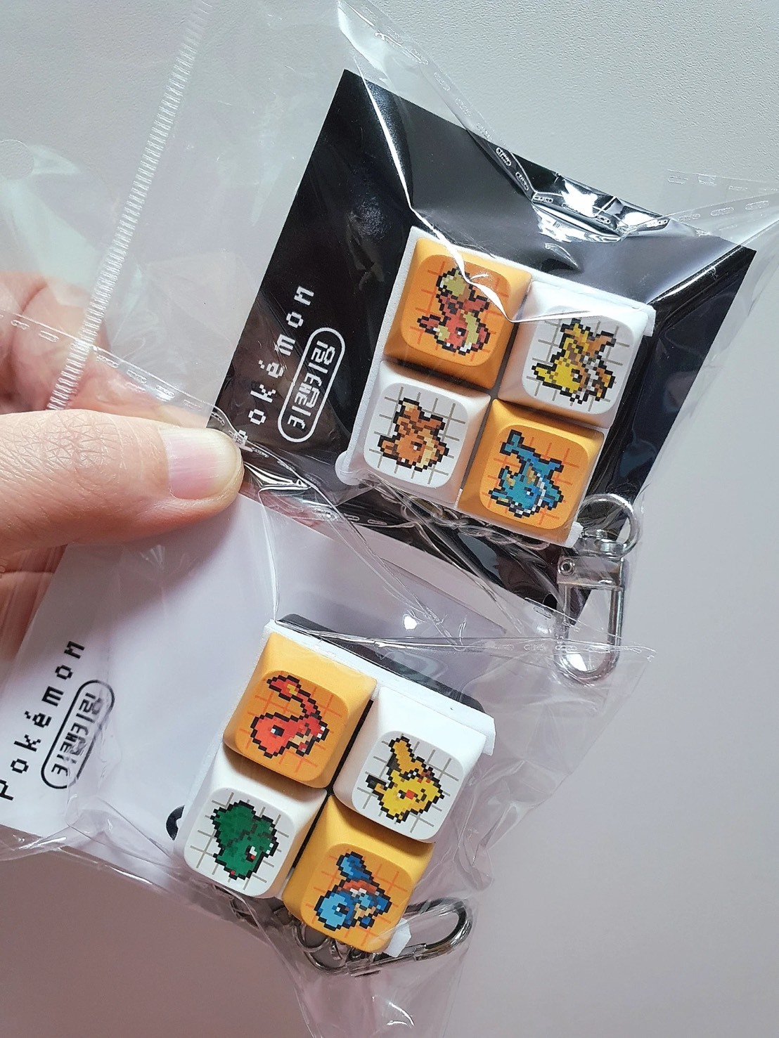 【OWN】Pokémon 寶可夢 韓國限定 CU 鍵盤 四格 吊飾 指定 鑰匙圈 收藏 限定發售 皮卡丘 妙蛙種子 小火龍 傑尼龜 伊布 水火雷精靈