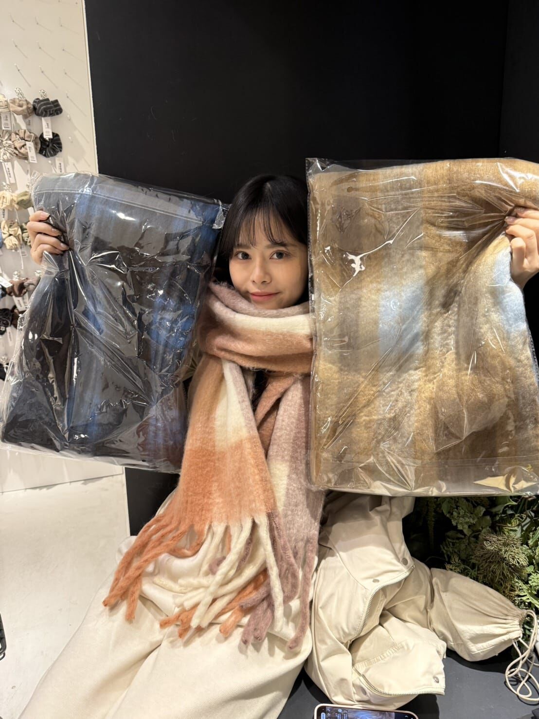 NU5588 格紋流蘇羊毛圍巾 2 *特價* (充值購物金不適用)