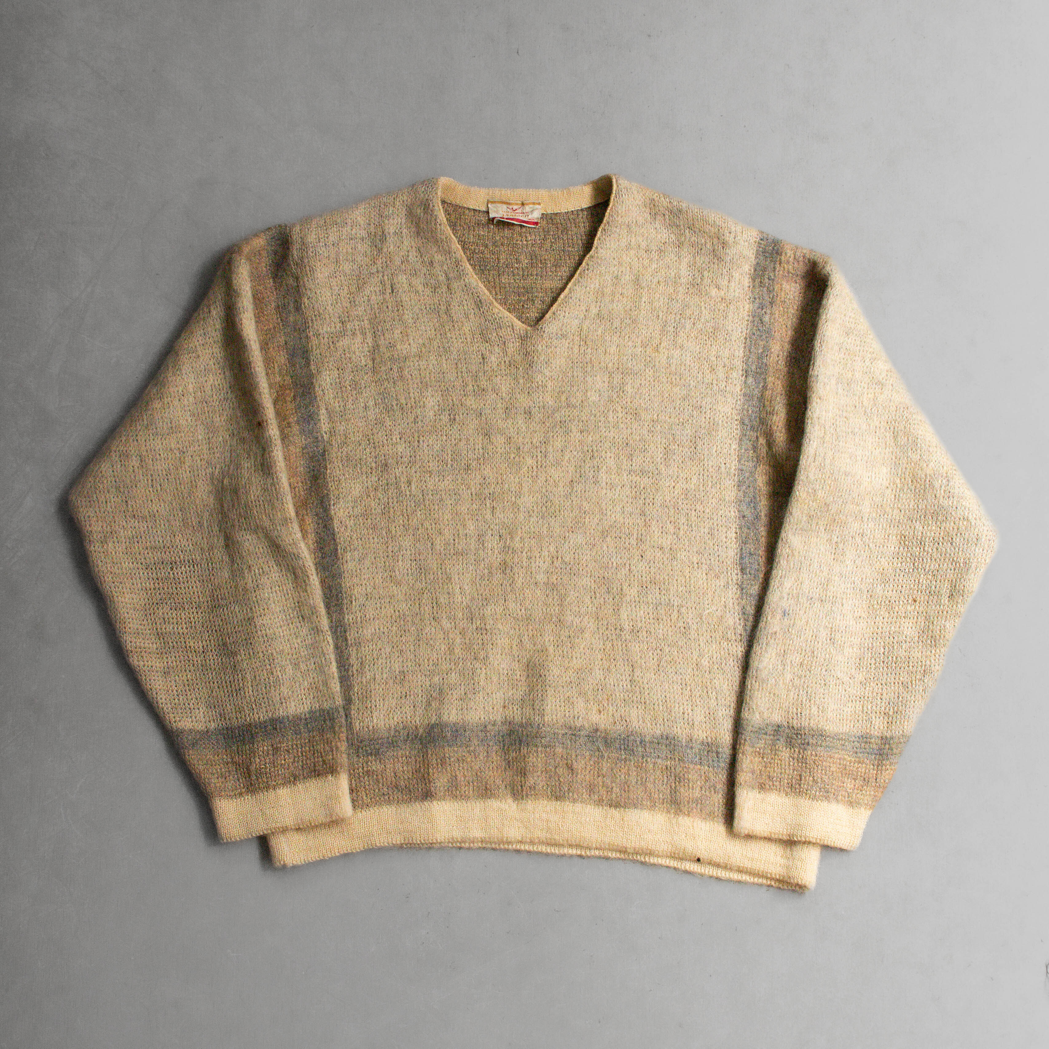 JANTZEN MOHAIR SWEATER 加拿大製 卡其色 馬海毛 針織 V領 套頭 毛衣