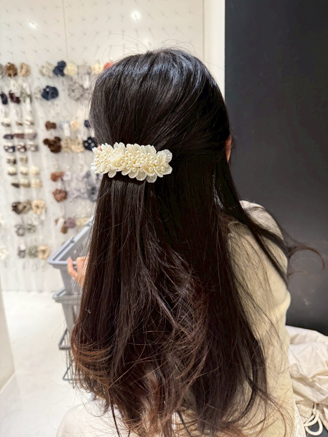 NU5526 珍珠花彈弓夾 *特價* (充值購物金不適用)