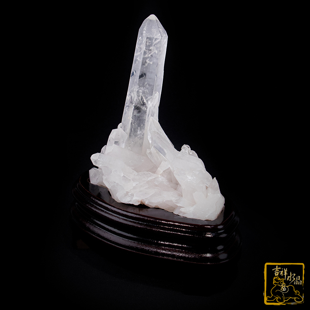 白水晶簇 686g 平衡能量