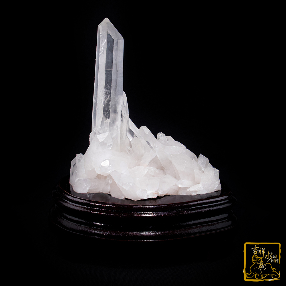 白水晶簇 686g 平衡能量