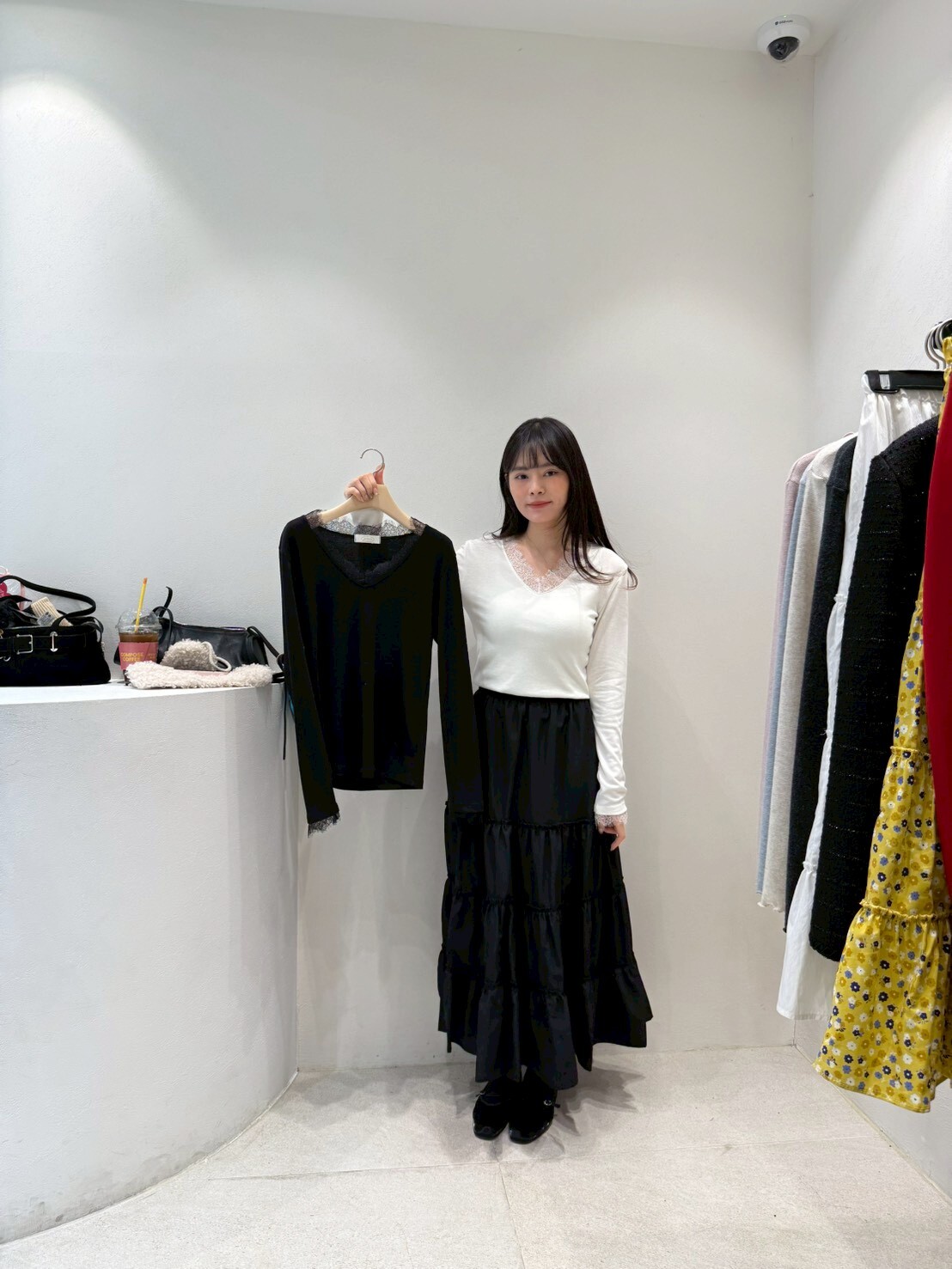 GC5522 拼蕾絲邊上衣 *特價* (優惠碼同充值購物金不適用)