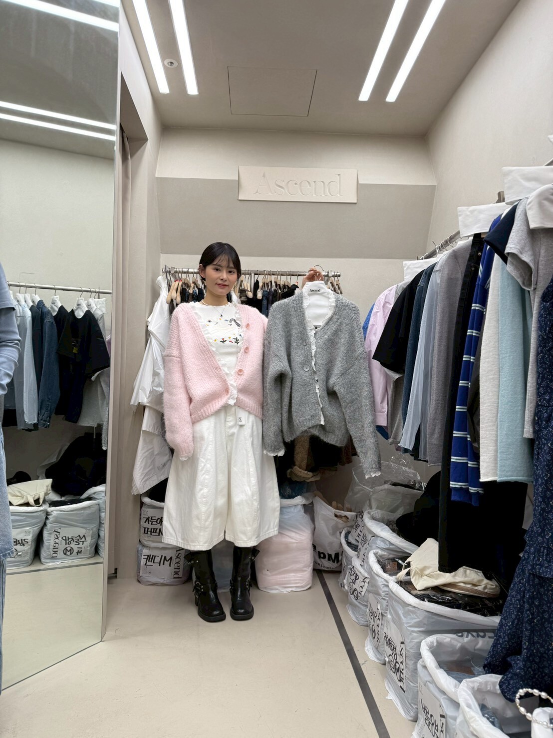 AC5502 花邊羊毛溫暖開胸冷衫 *特價* (充值購物金不適用)