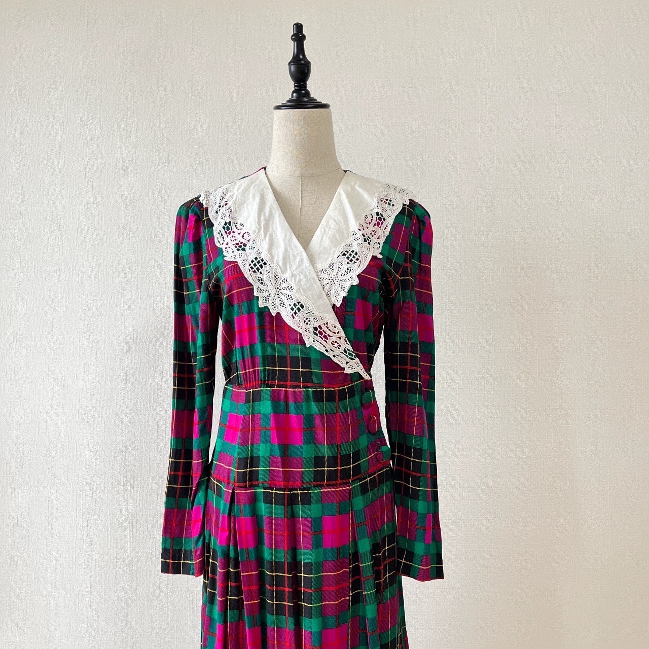 高彩度粉拼綠大格子花領古著連身裙