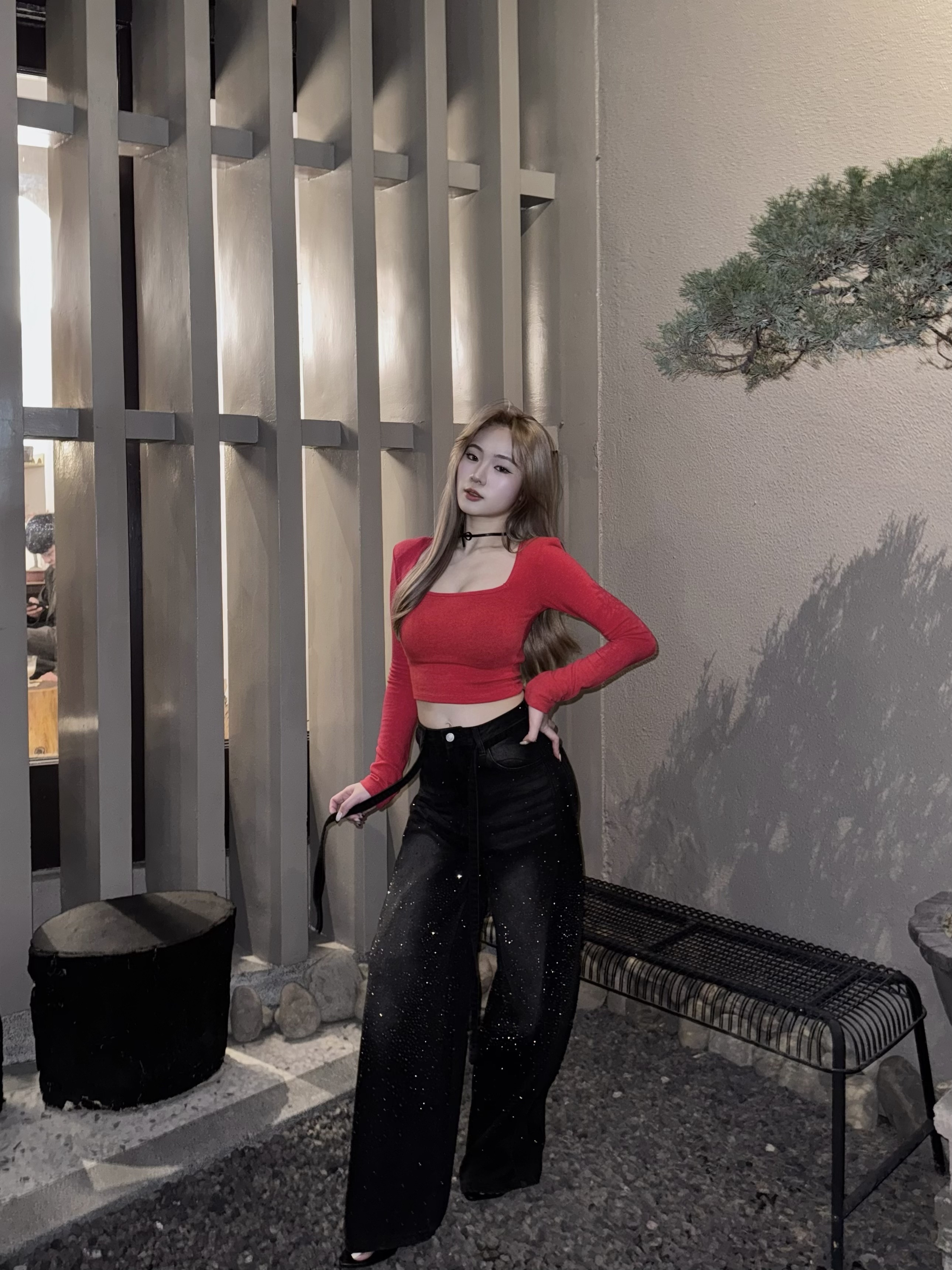 極簡方領打底衣