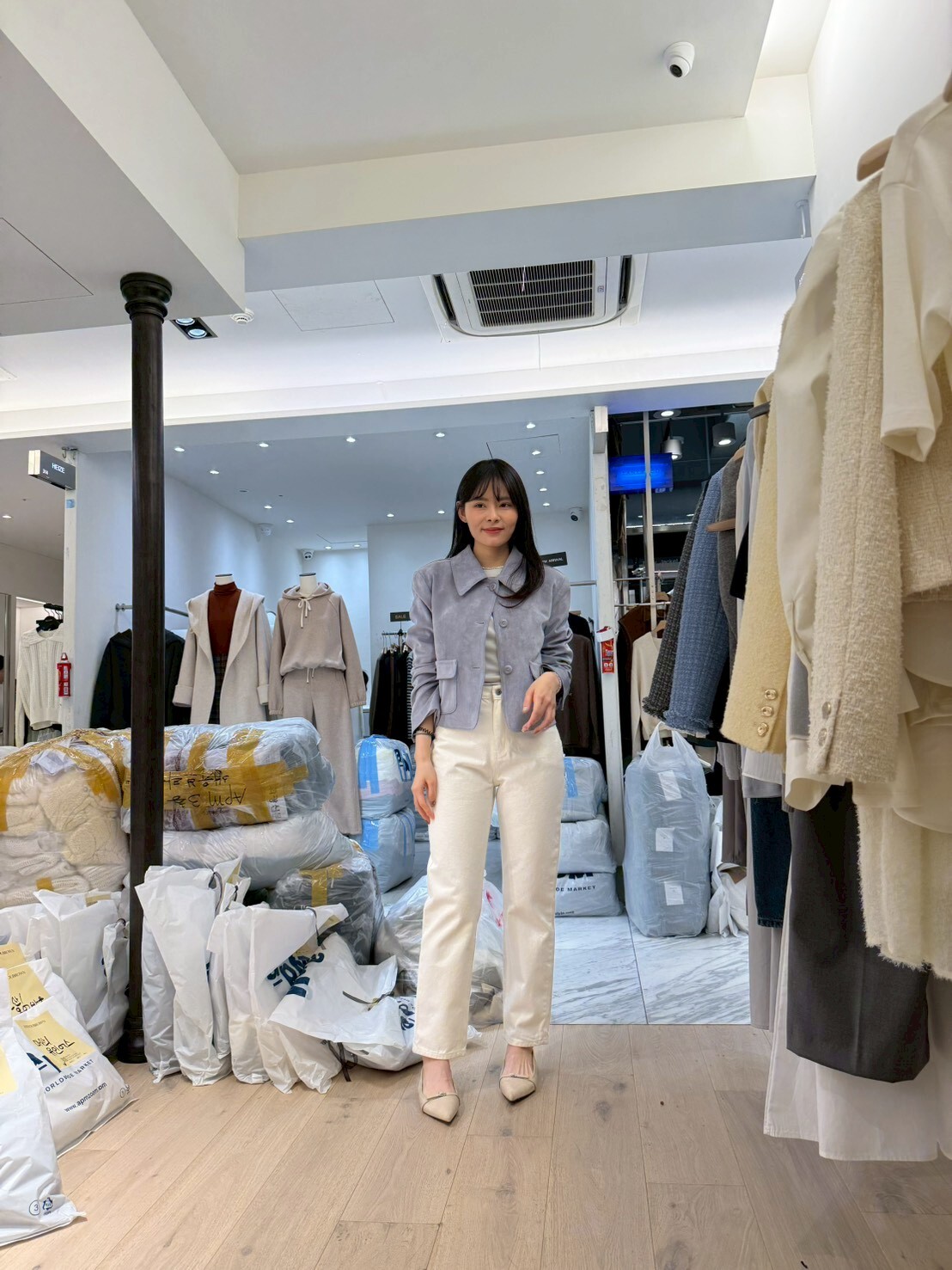 AY5527 純白收腳牛仔褲