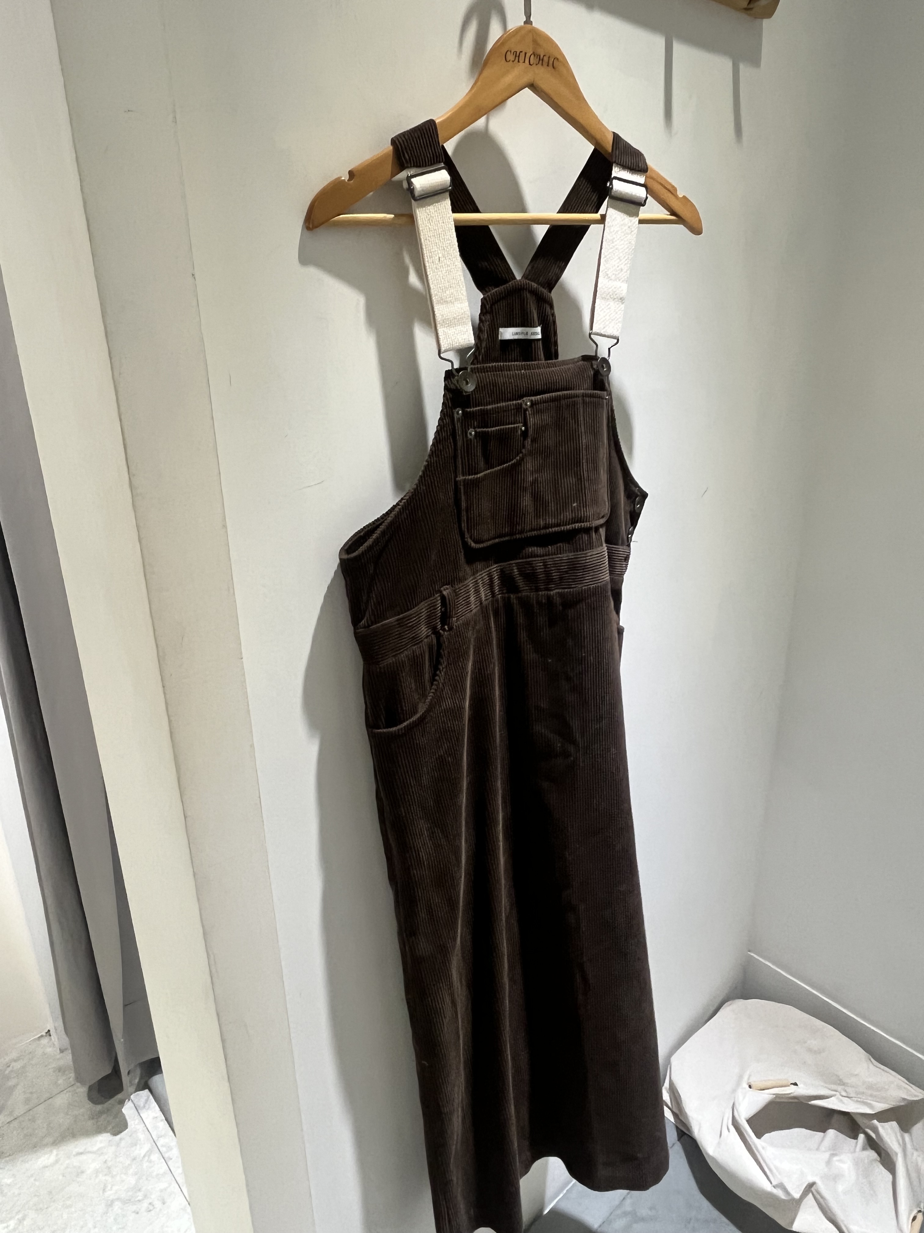 燈芯絨可愛吊帶裙(咖)