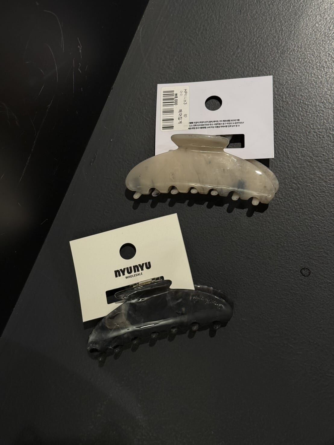 NU5576 雲石鯊魚夾 *特價* (充值購物金不適用)