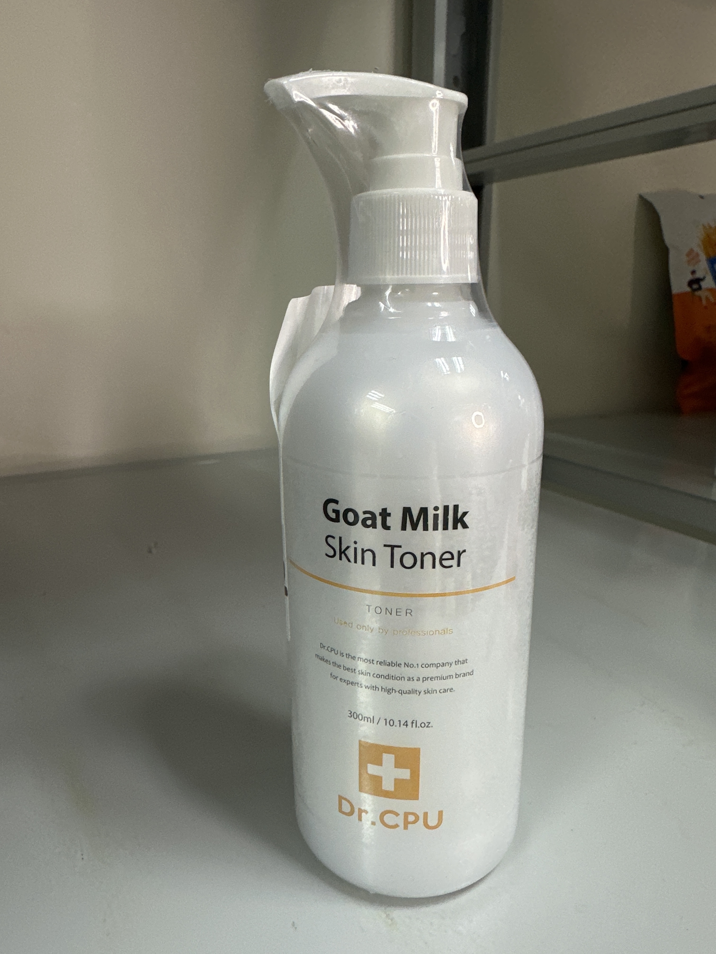 PT17 Dr.CPU  山羊油爽膚水 300ml Goat Milk Skin Toner (CPU152)