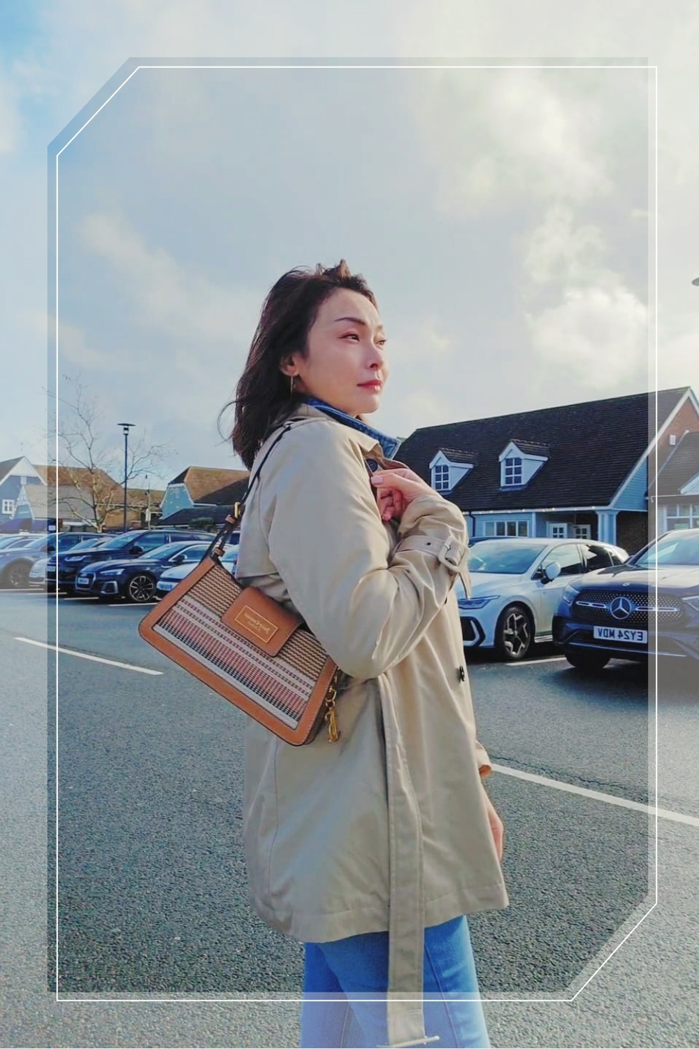 英國代購 (獨立訂單)-JUICY COUTURE Tan Woven Shoulder Bag