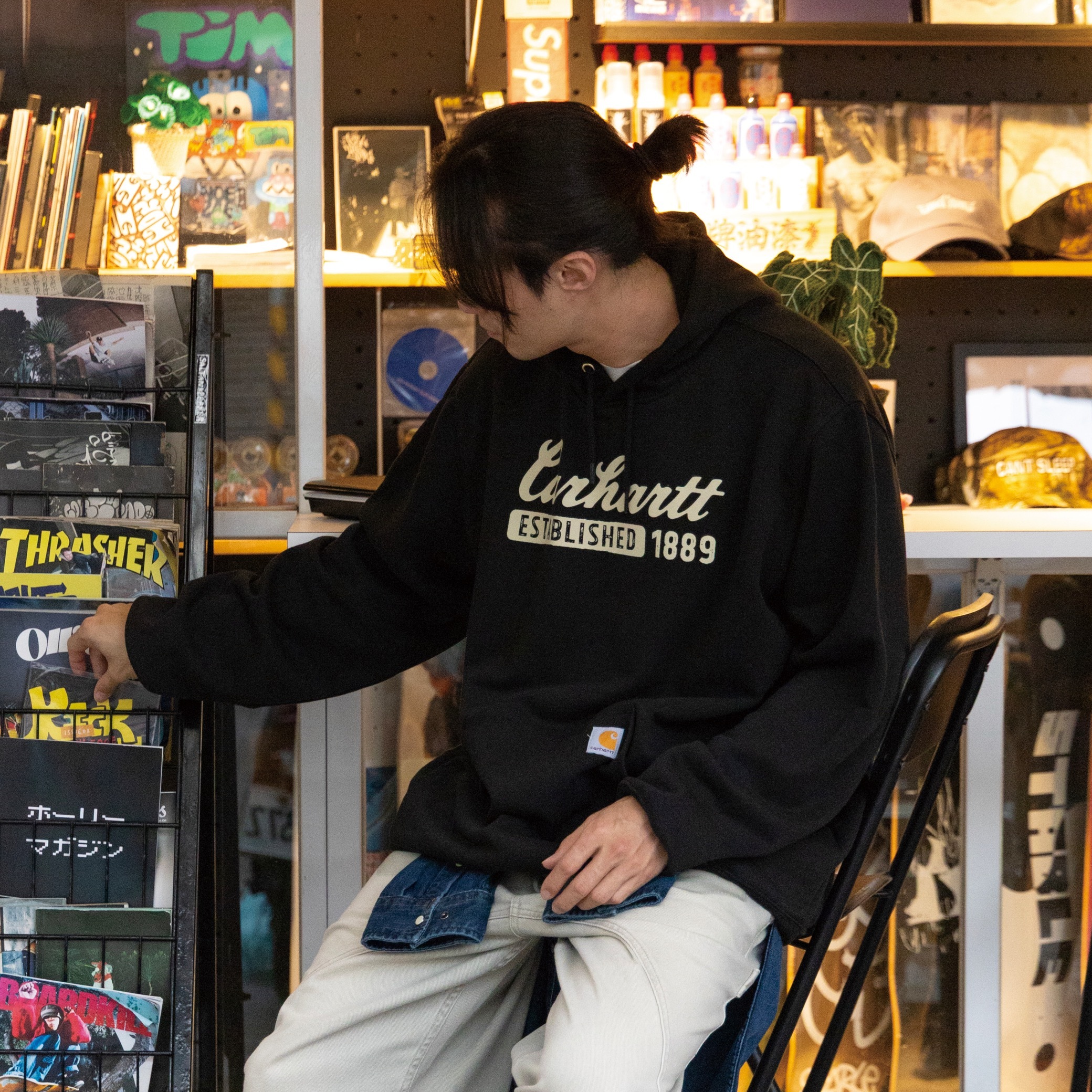CARHARTT - Loose Fit Midweight Script Logo Graphic Sweatshirt " 106512 "