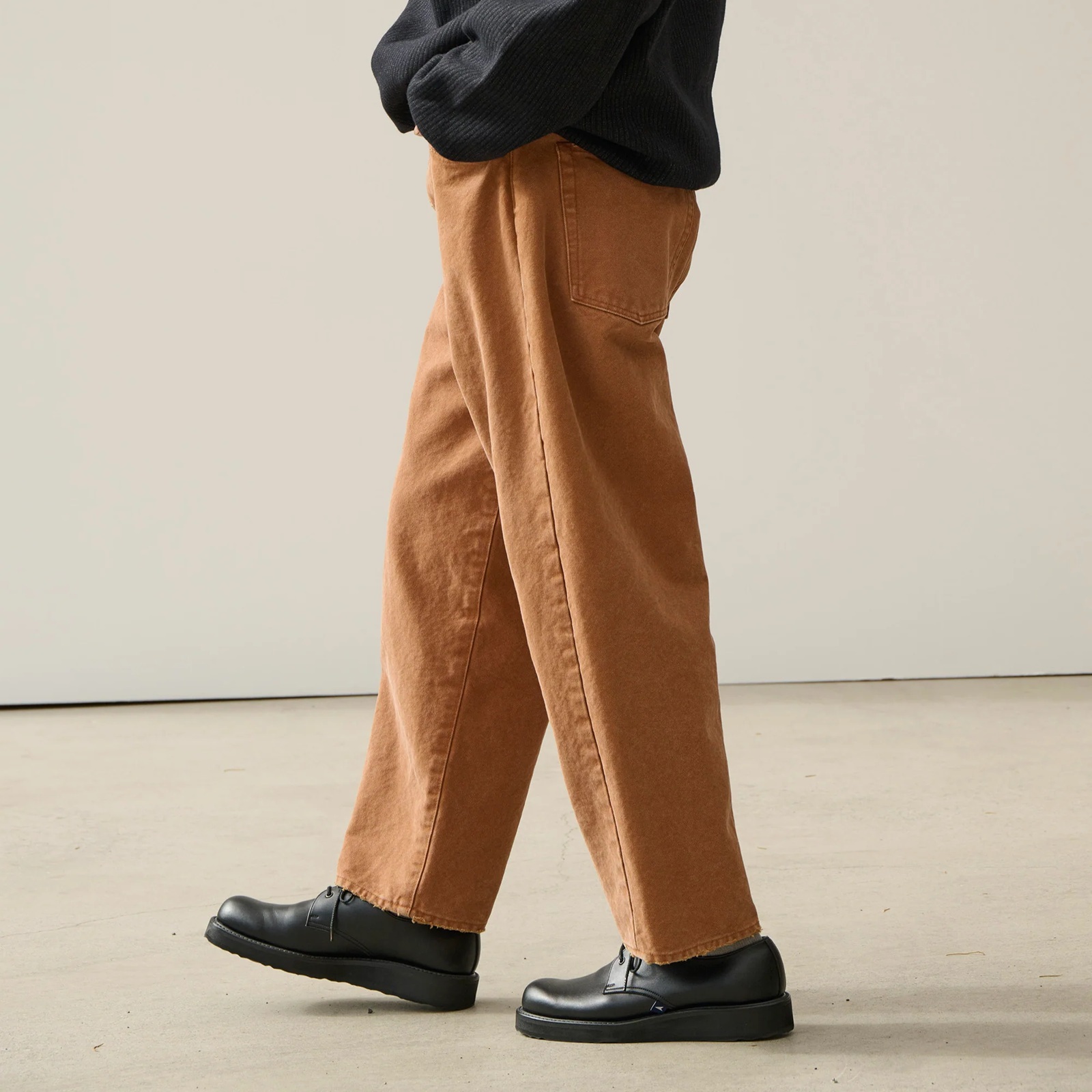 DESCENDANT FW25 1995 DUCK TROUSERS BROWN