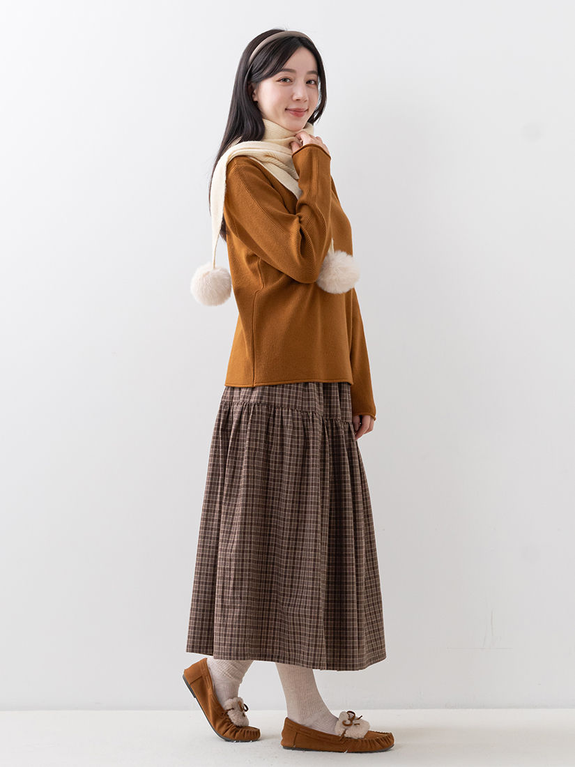 落肩羅紋針織上衣輕磨毛格紋長裙組合