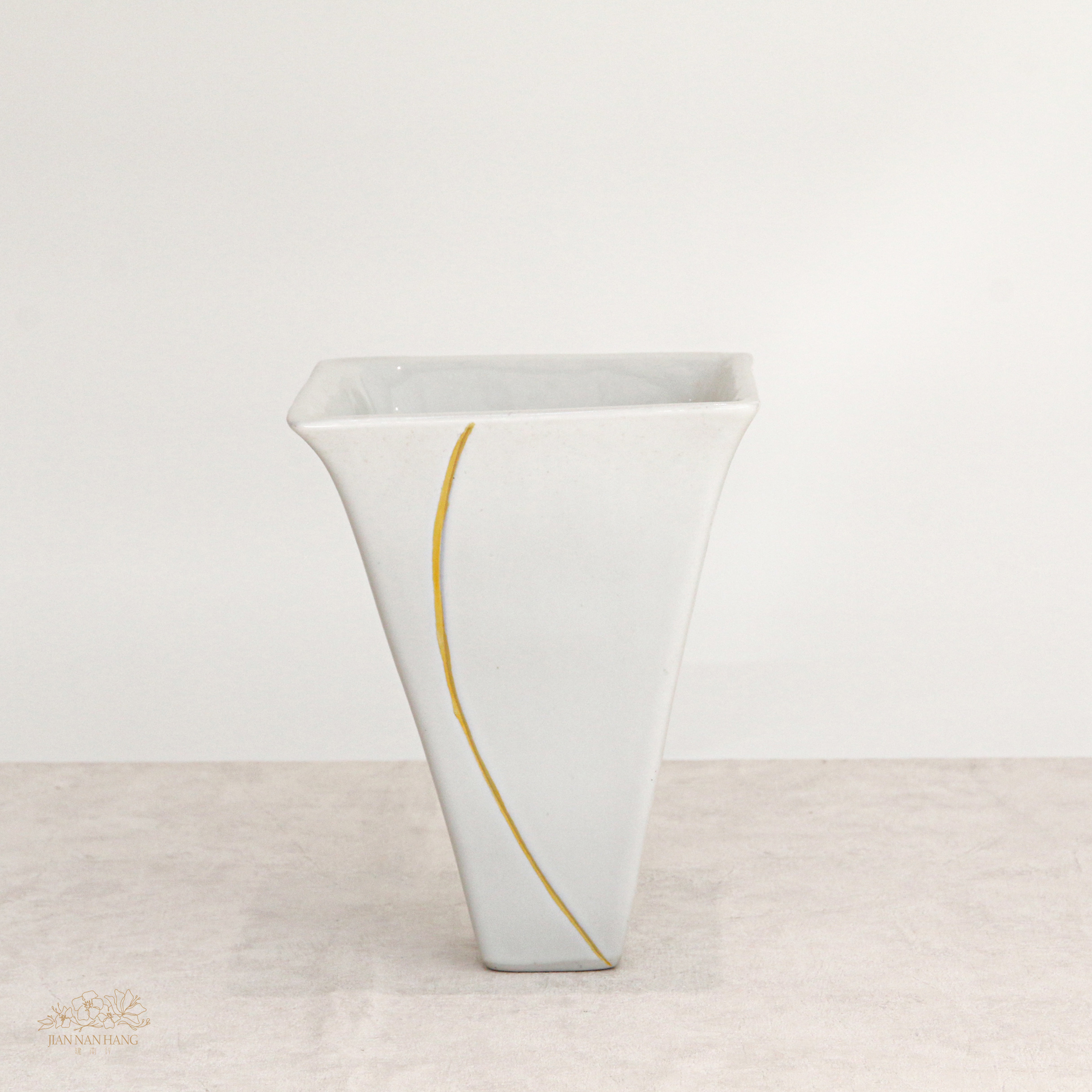 手作陶瓷花器-光芒