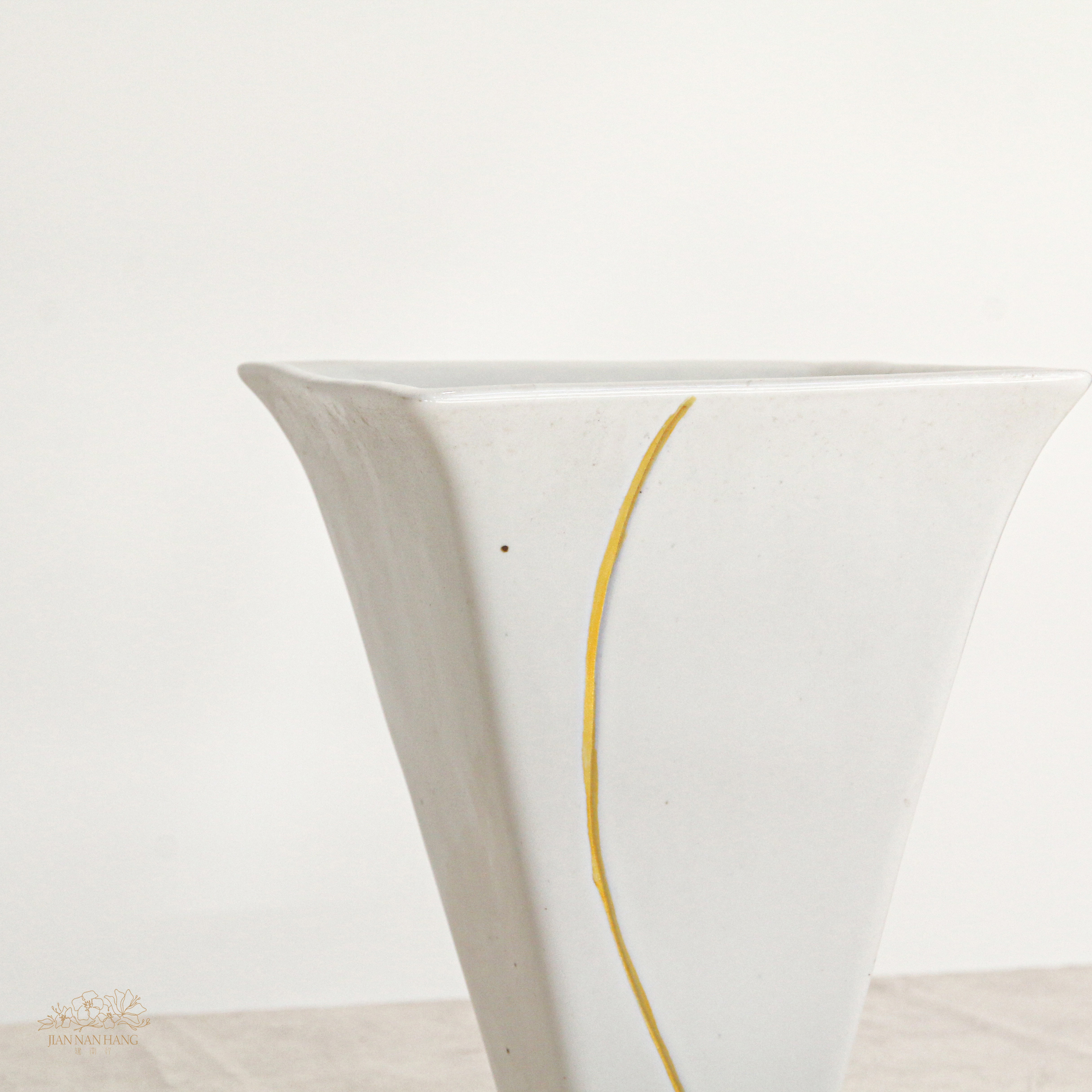 手作陶瓷花器-光芒